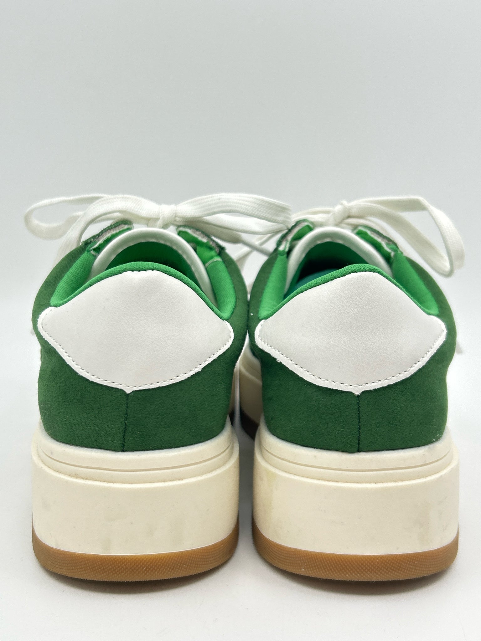 MADDEN GIRL Size 8M Green & White Women Sneakers