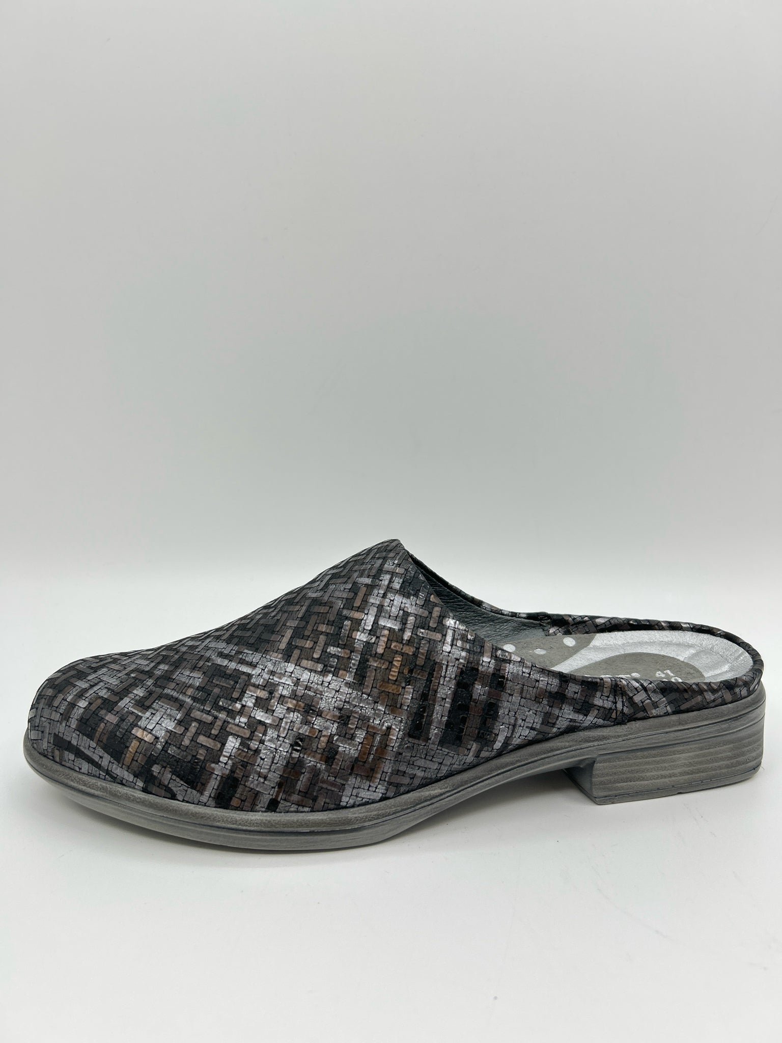 NAOT Size 41 black and grey Women Shoes