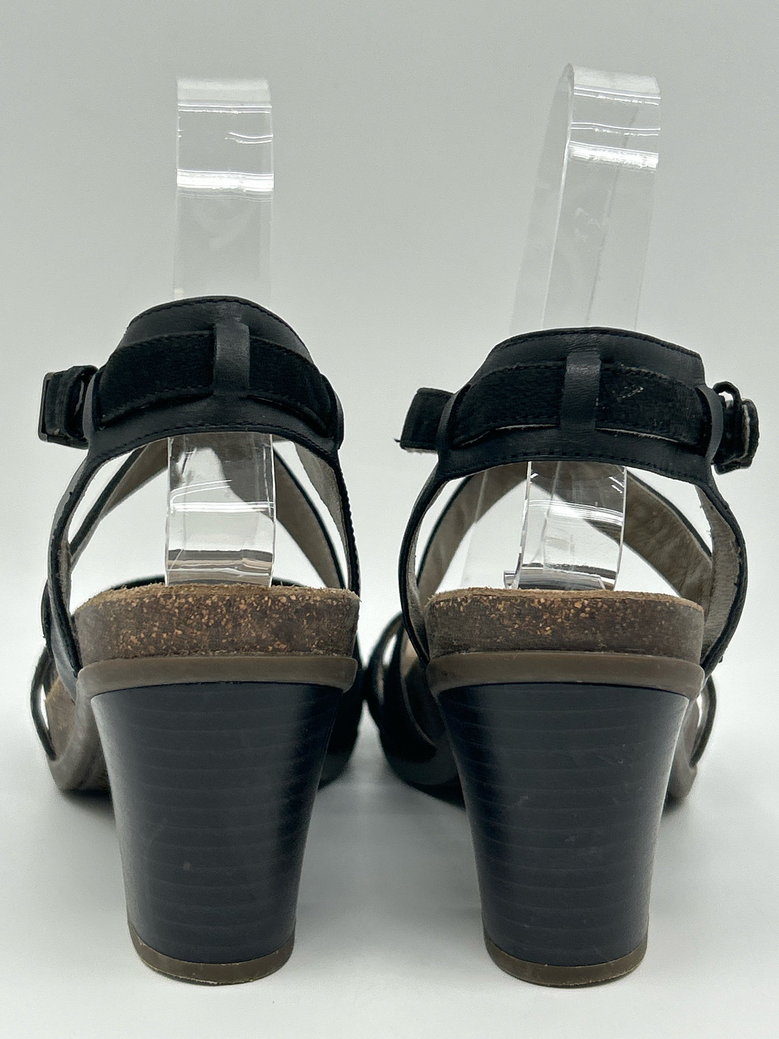 ABEO Size 8N Black Women Sandal