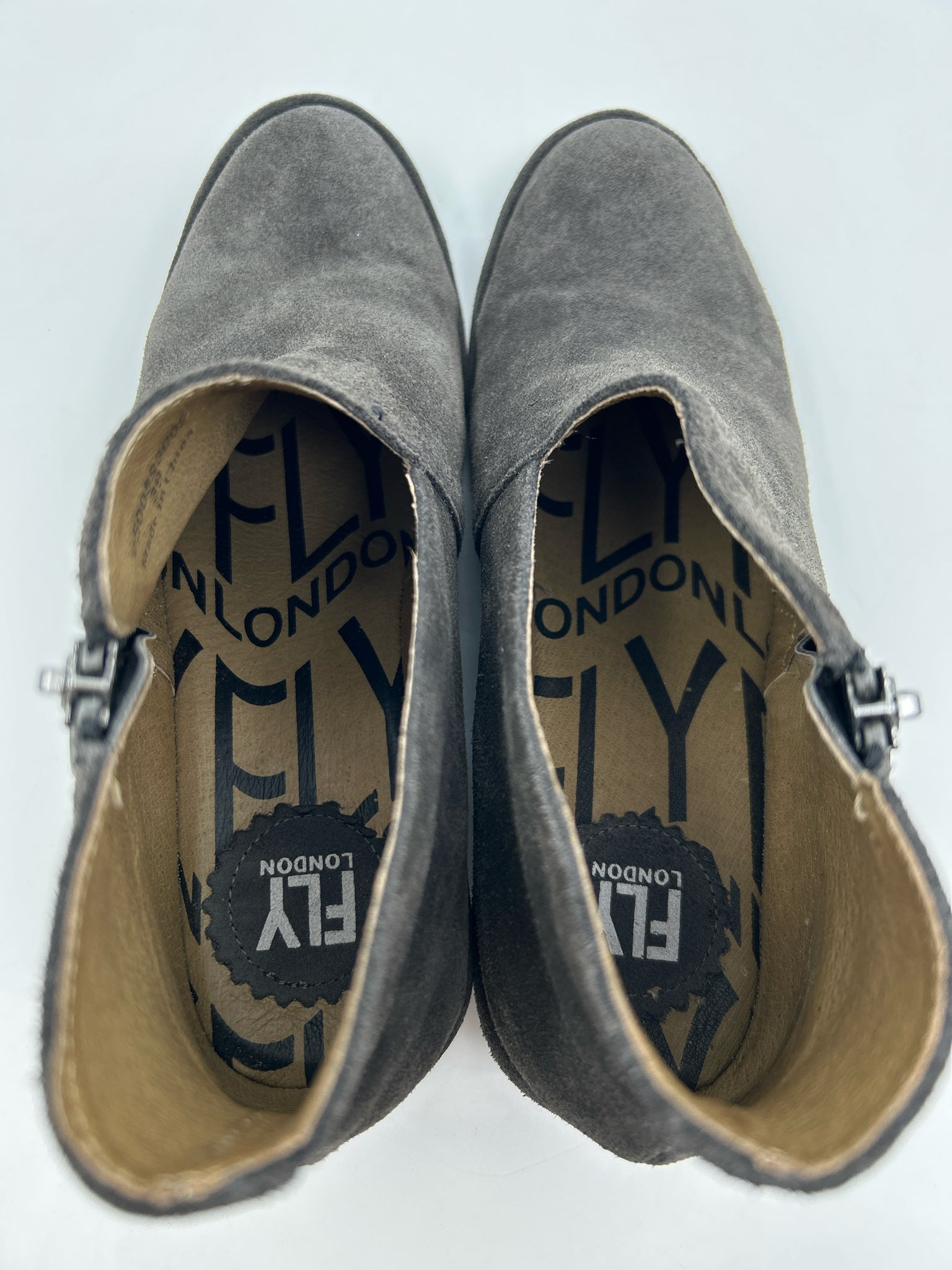 FLY LONDON Size 39 Charcoal Women Booties