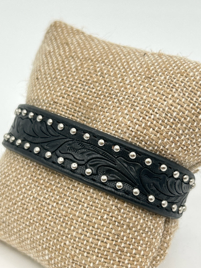 BRIGHTON Women Size One Size Black Bracelet