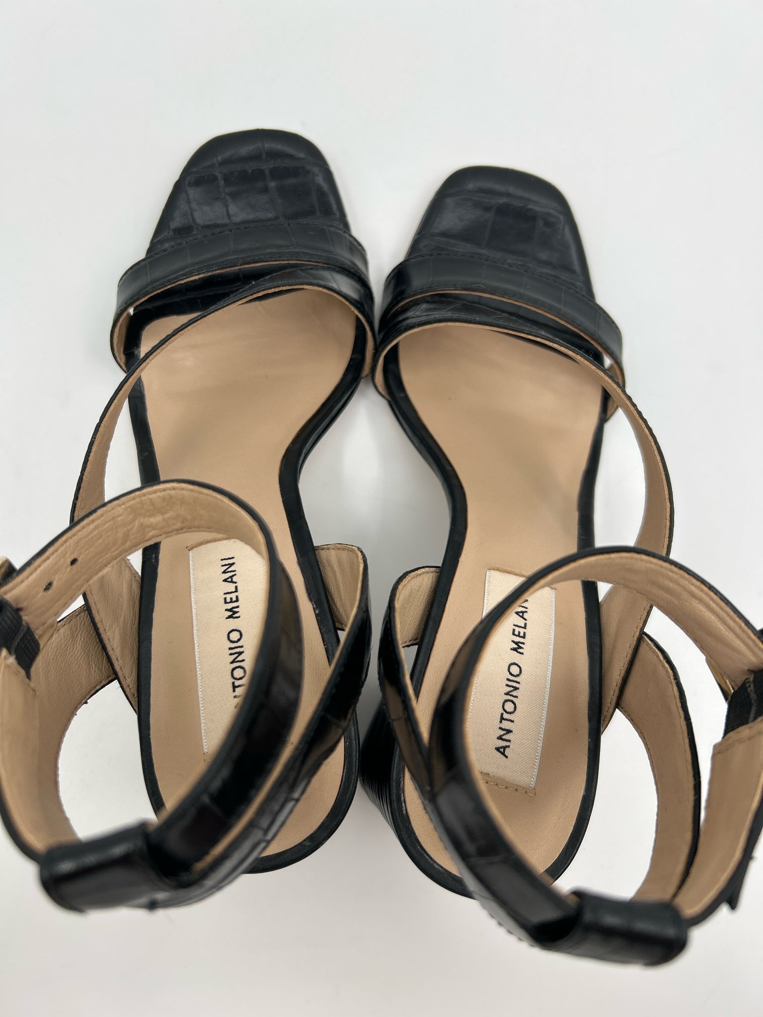 ANTONIO MELANI Size 7M Black Women Pumps