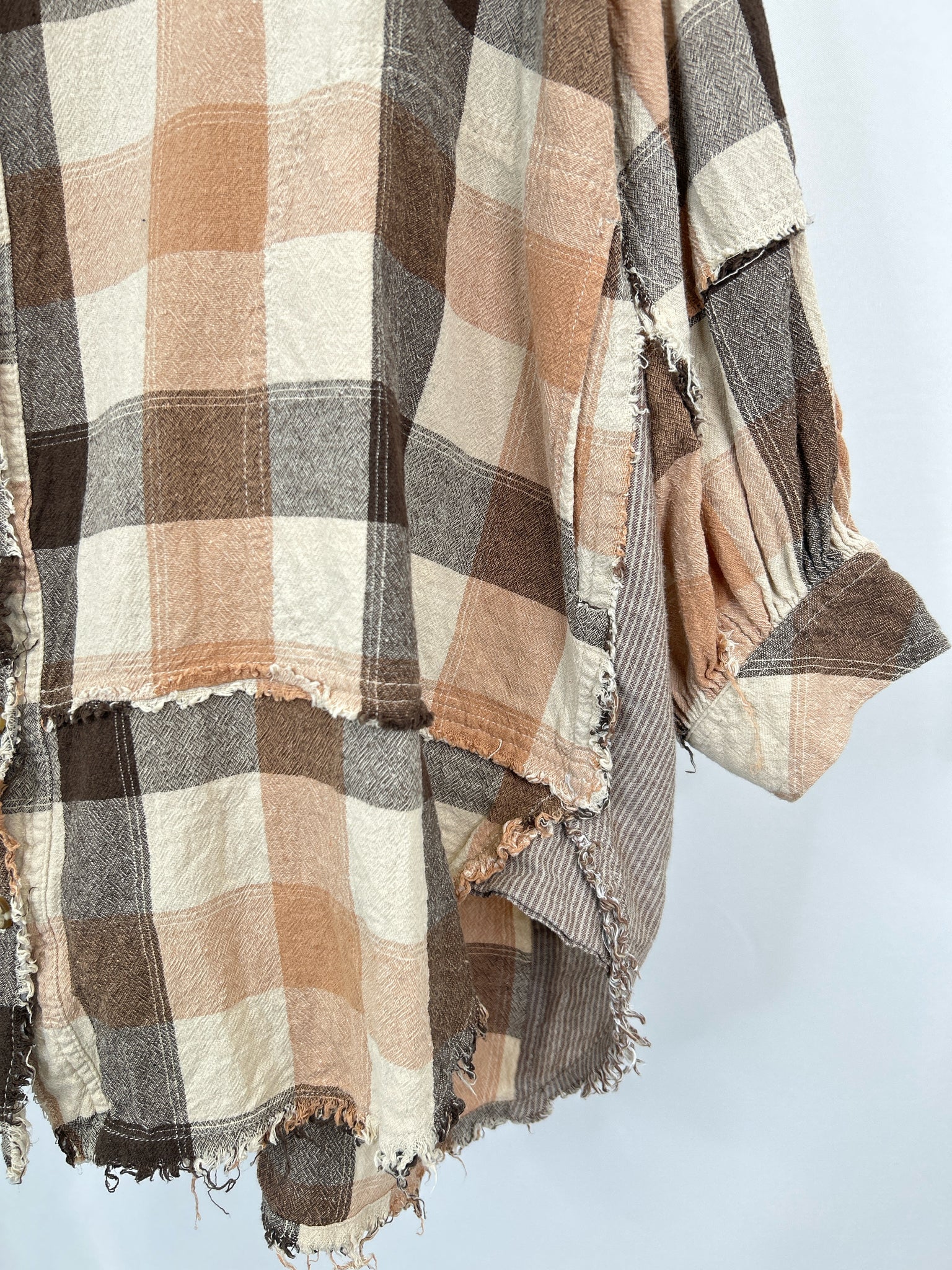 EASEL Size M Brown Women Shirt