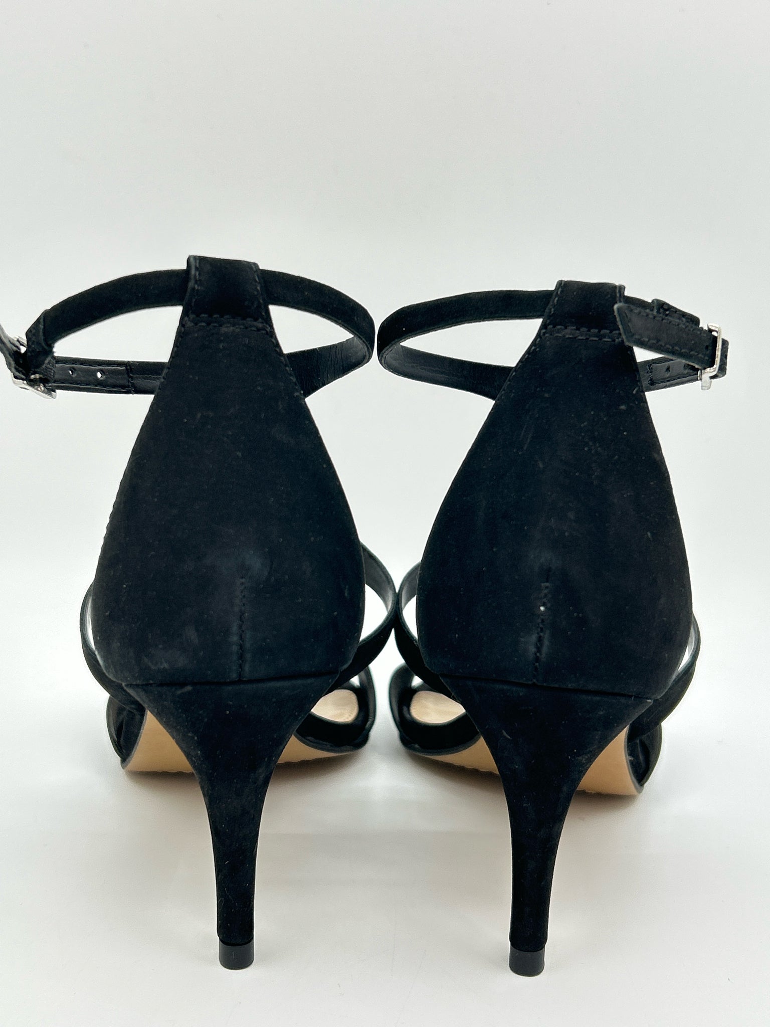 VINCE CAMUTO Size 7M Black Women Sandal