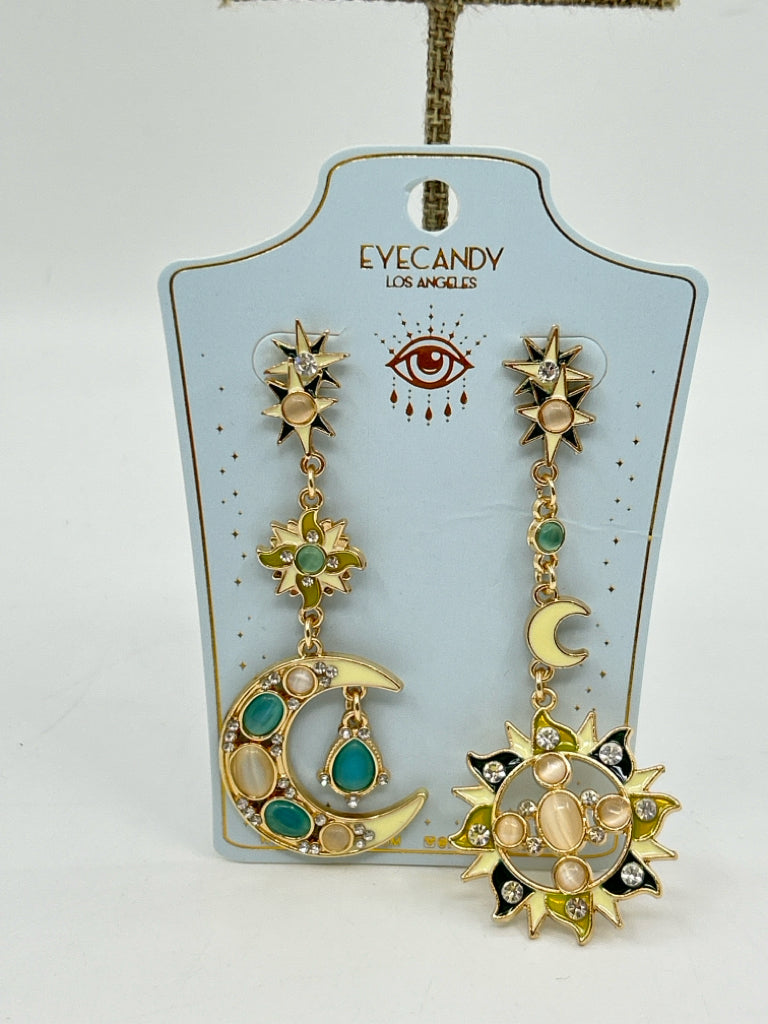 EYE CANDY Size One Size Gold Earrings