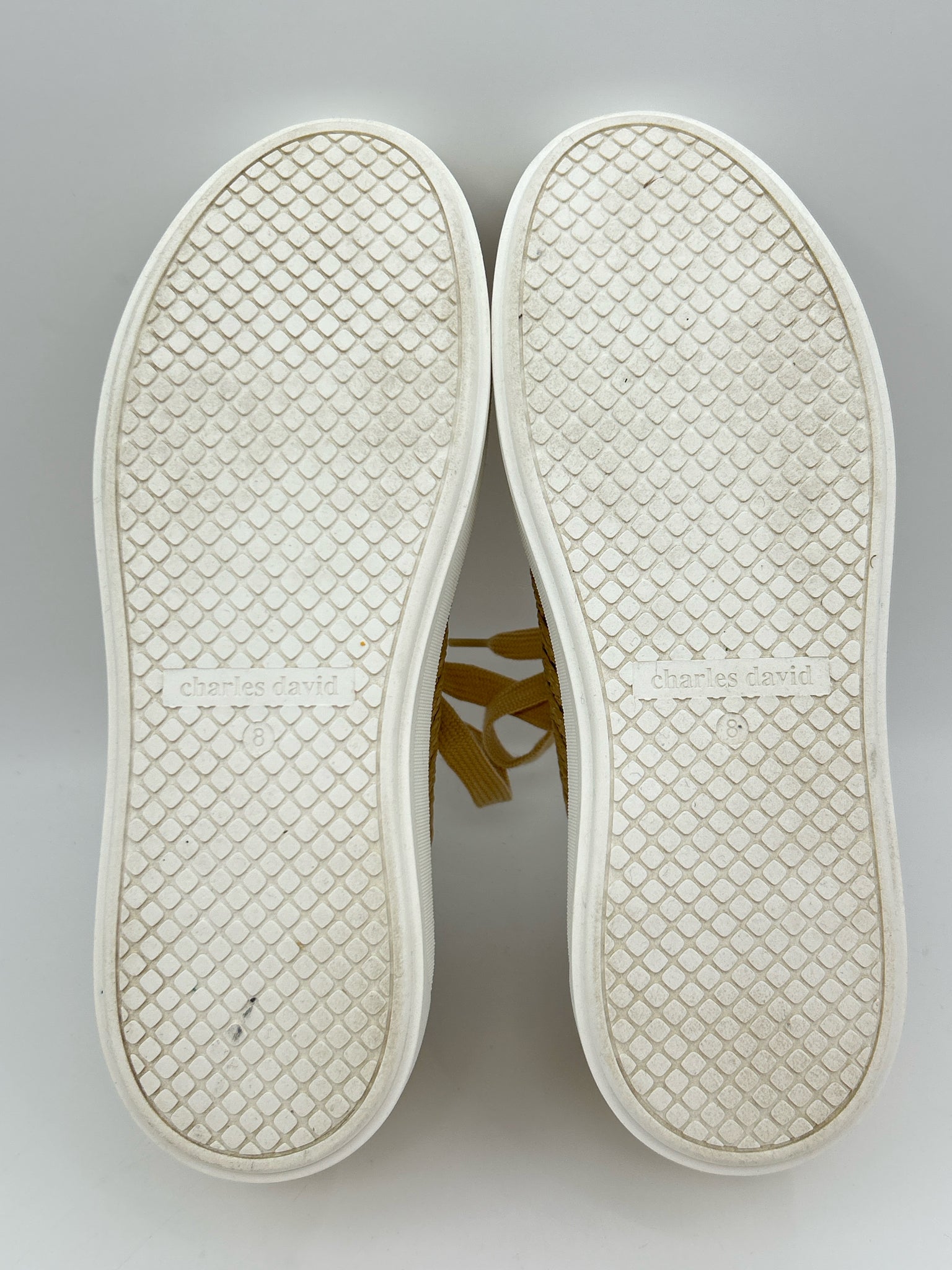 CHARLES DAVID Size 8M Natural Women Sneakers