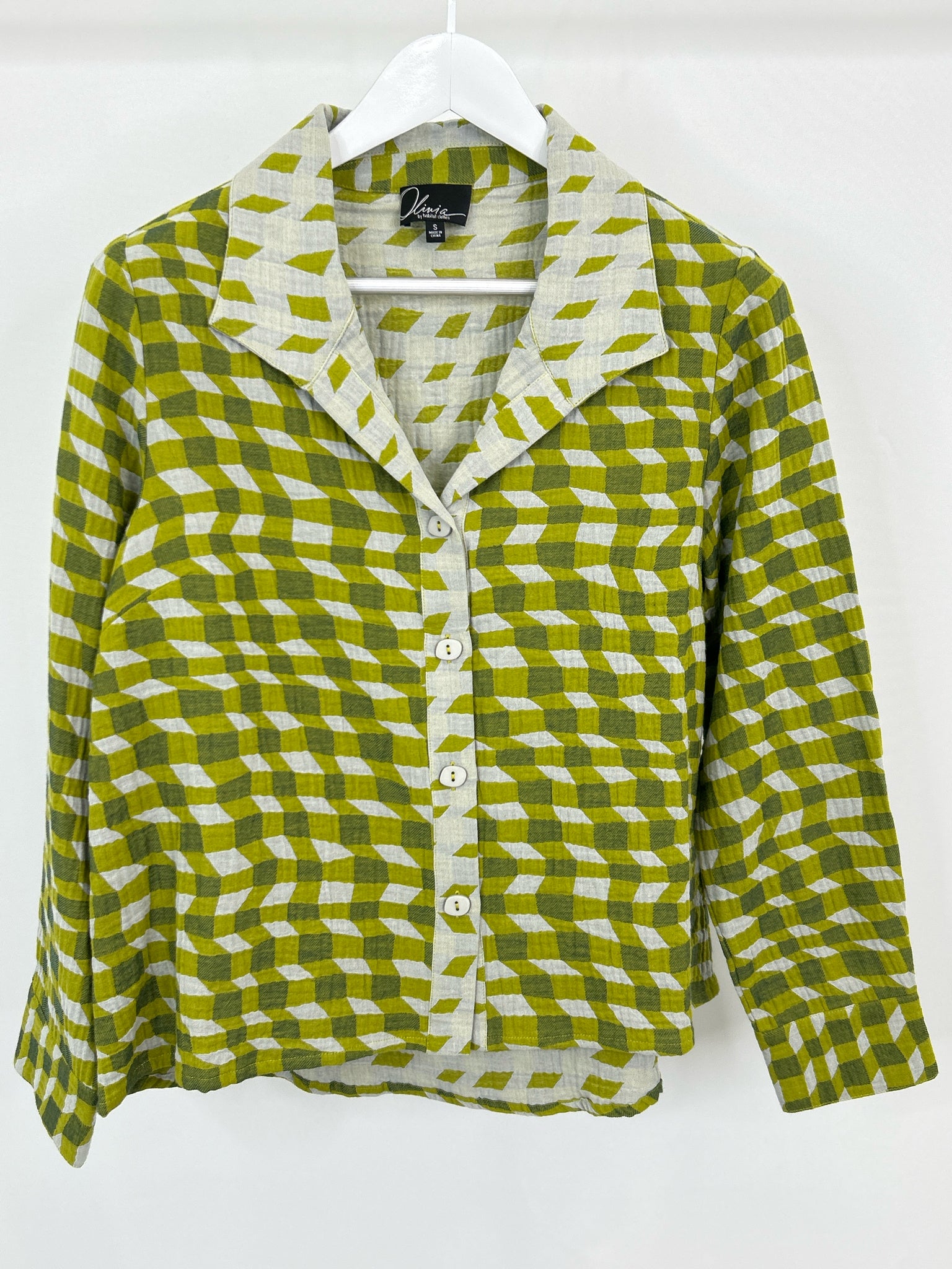 OLIVIA BY HABITAT CLOTHES Size S Green Print Women Shirt NWT