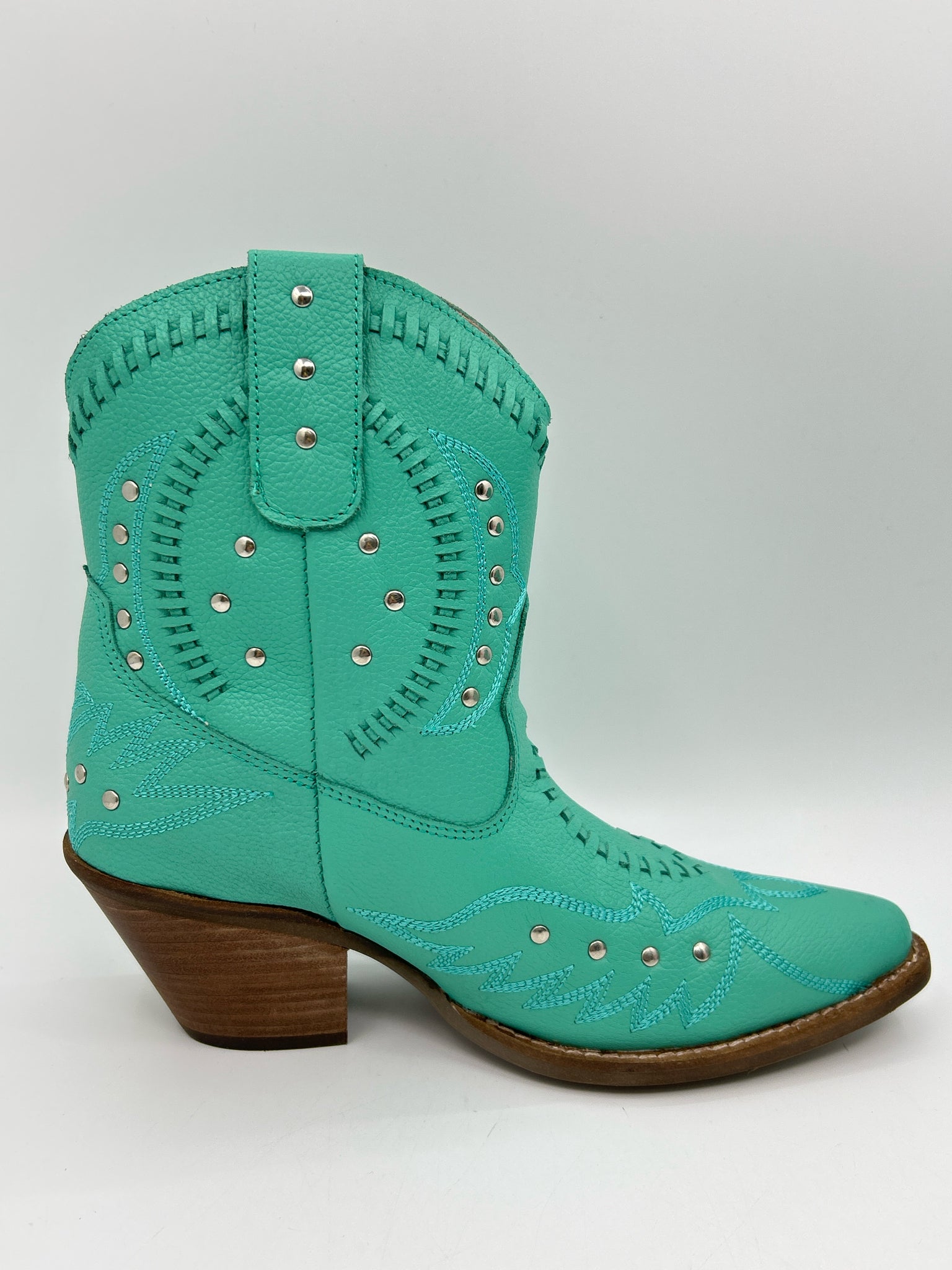 DINGO Size 8.5M Green Women Booties