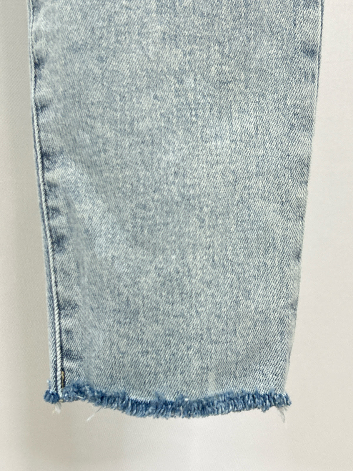 GOOD AMERICAN Size 12/31 BLUE DENIM Women jeans