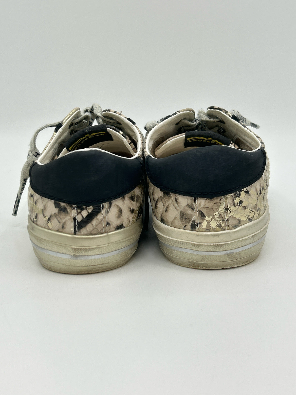 VINTAGE HAVANA Size 7 Animal Print Women Sneakers
