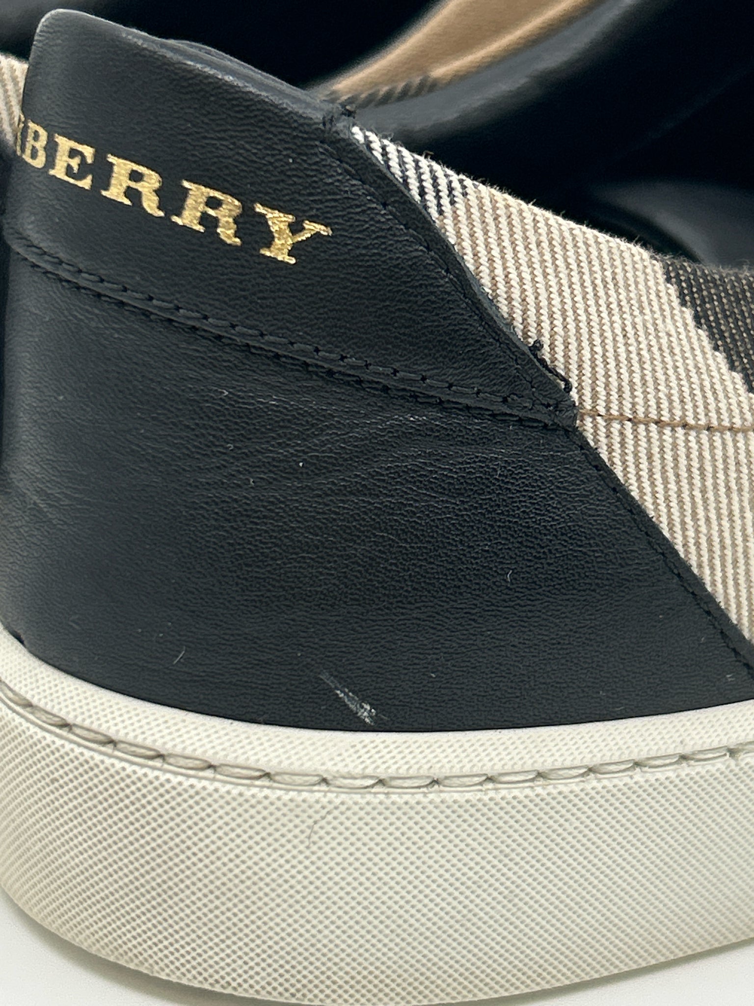 BURBERRY Size 38/8 Black Women Sneakers