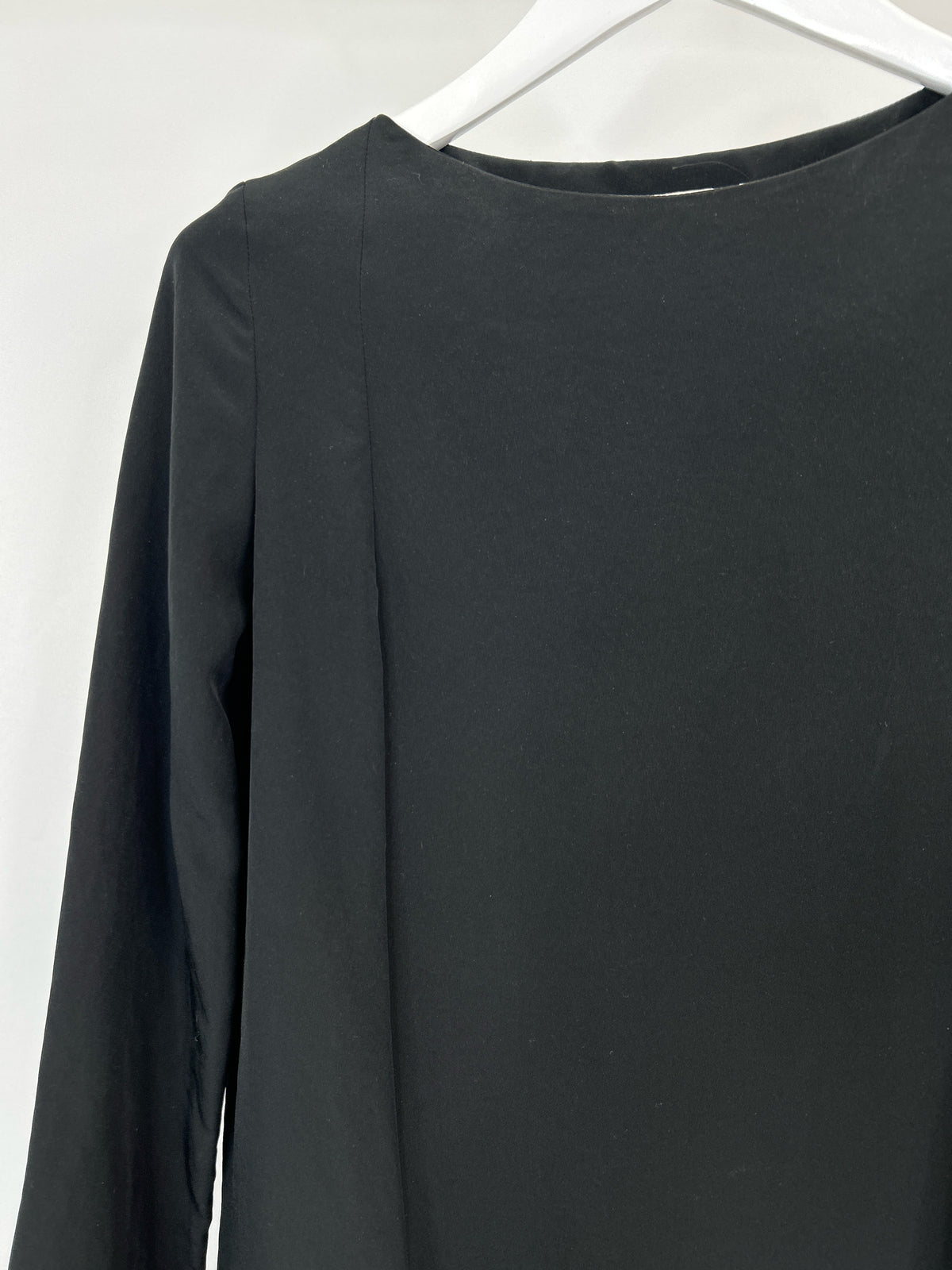 Cacharel Size 4 Black Women Dress