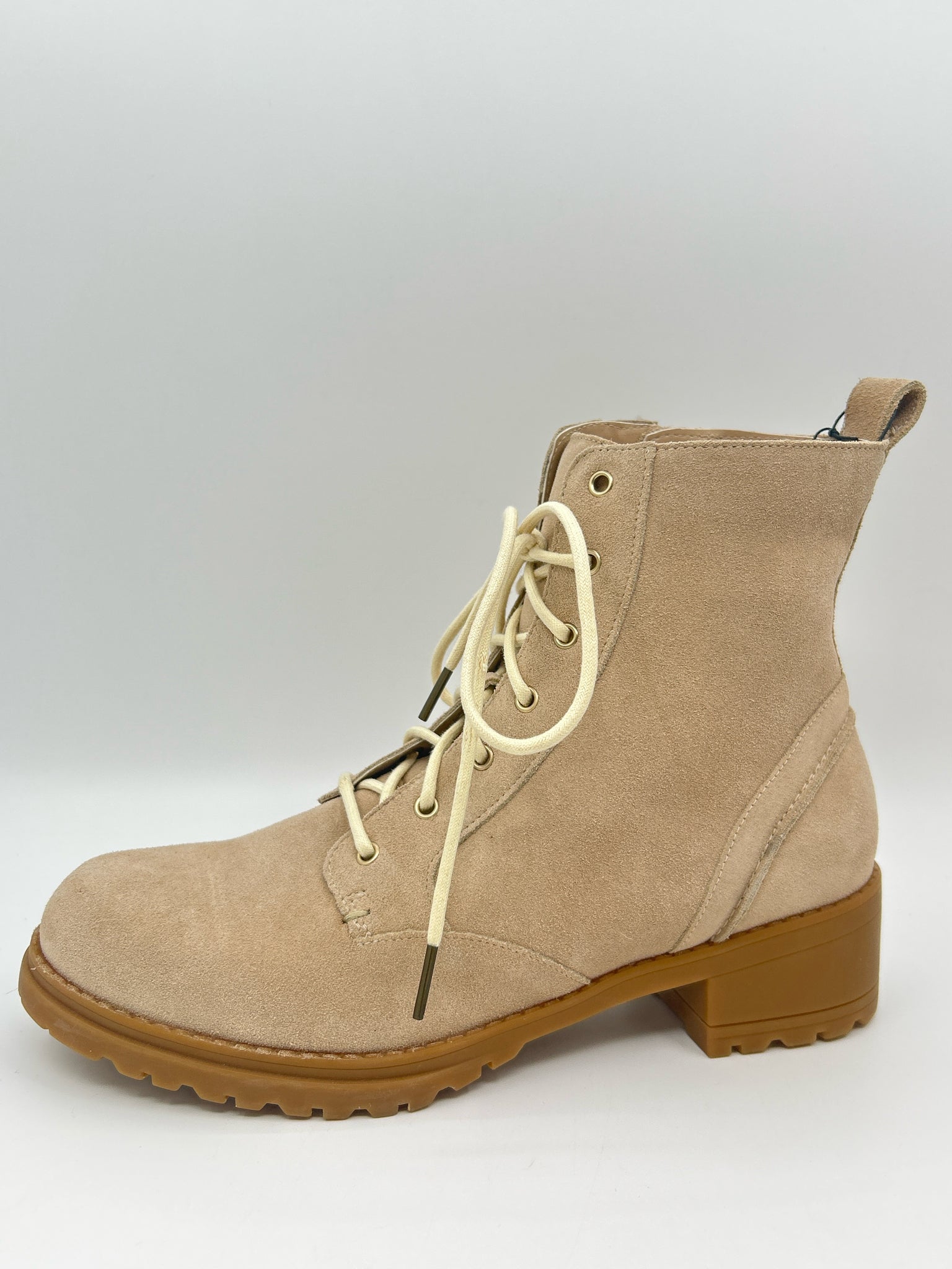 COLE HAAN NWT Size 9.5B SAND Women Booties