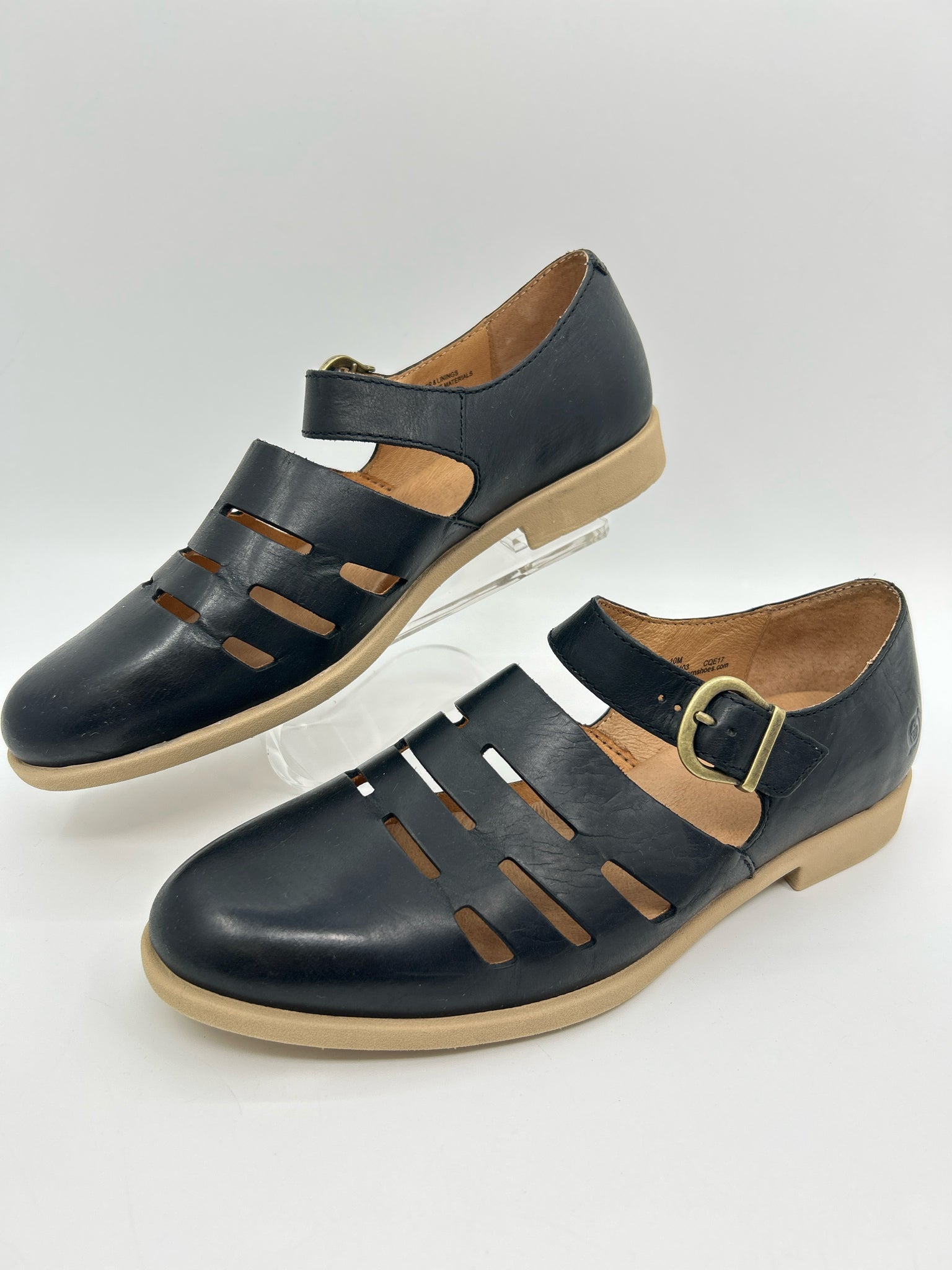 BORN Size 10 Black Women Flats