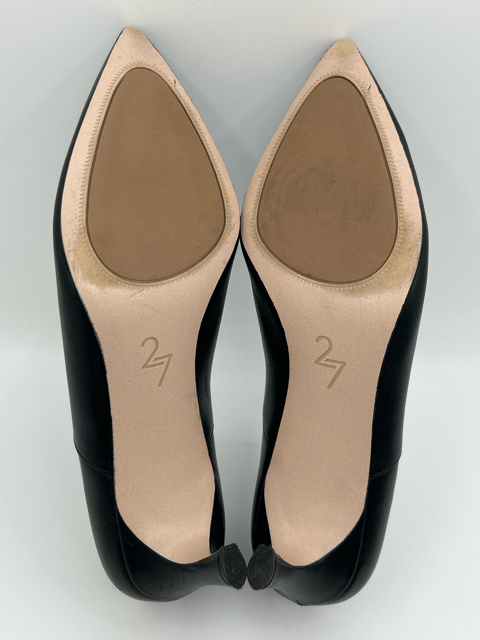 27 EDIT Size 8.5 Black Women Pumps
