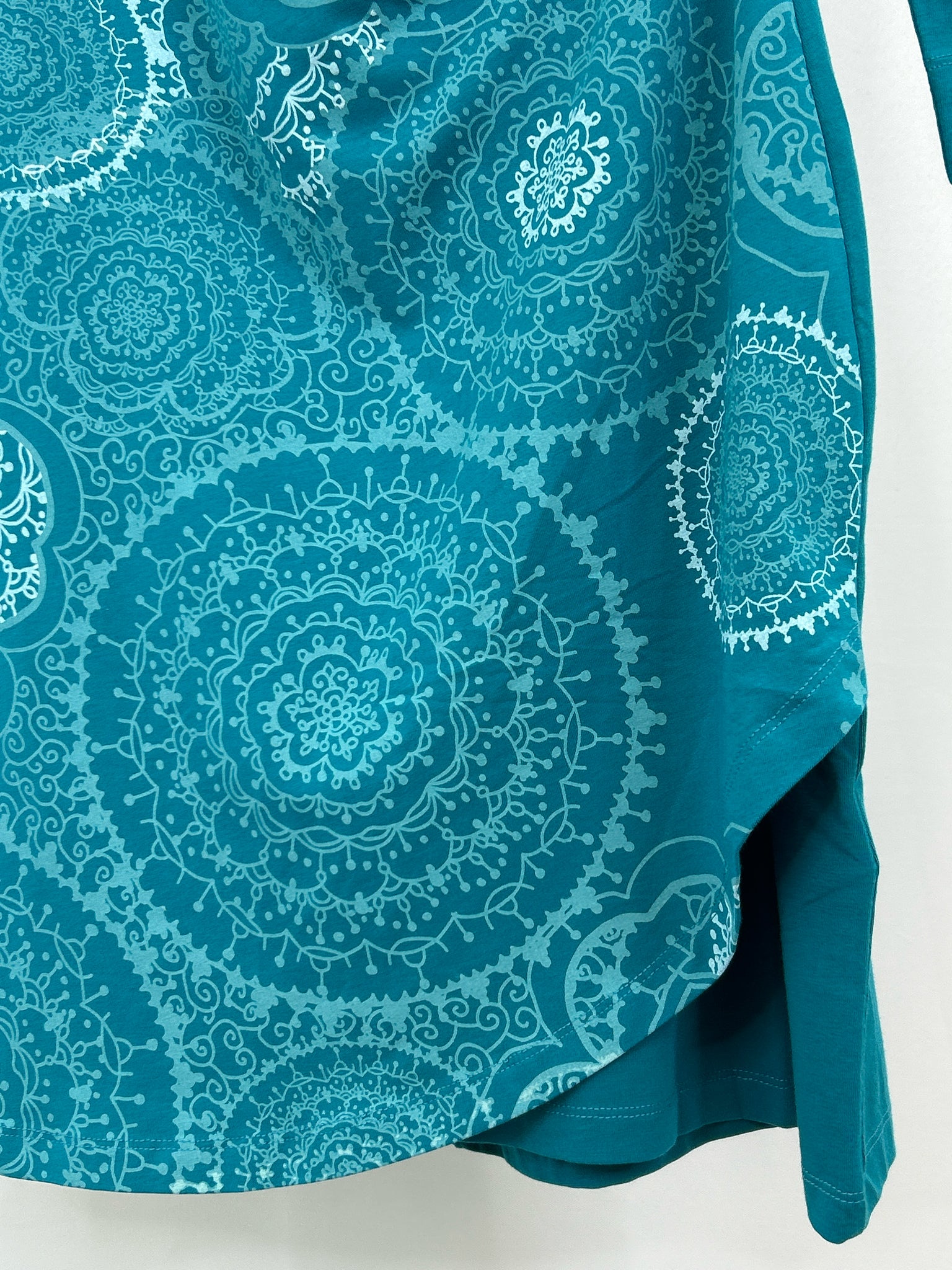 KUHL Size M TEAL AND WHITE Women Dress