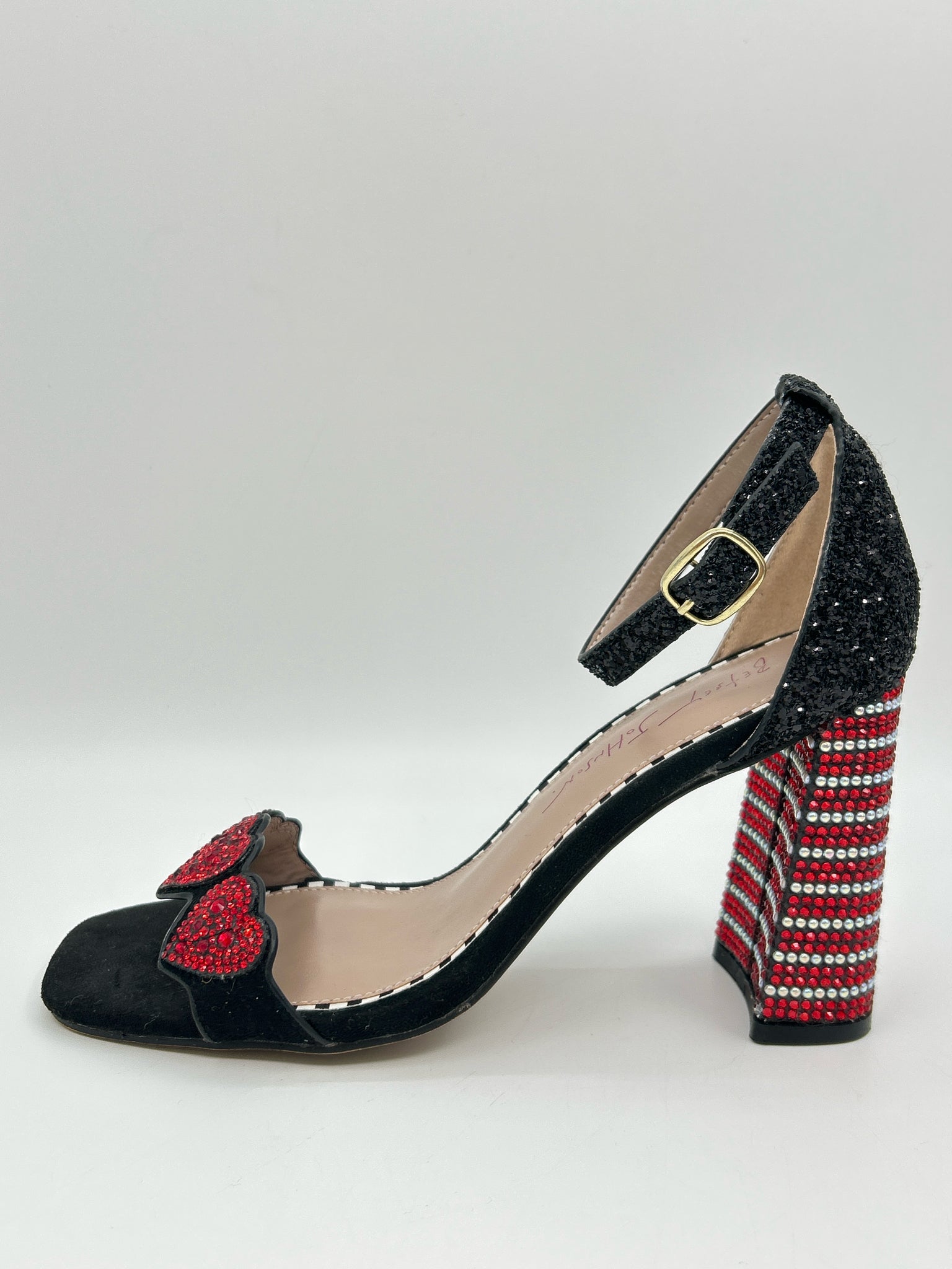BETSEY JOHNSON Size 8M Black & Red Women Pumps