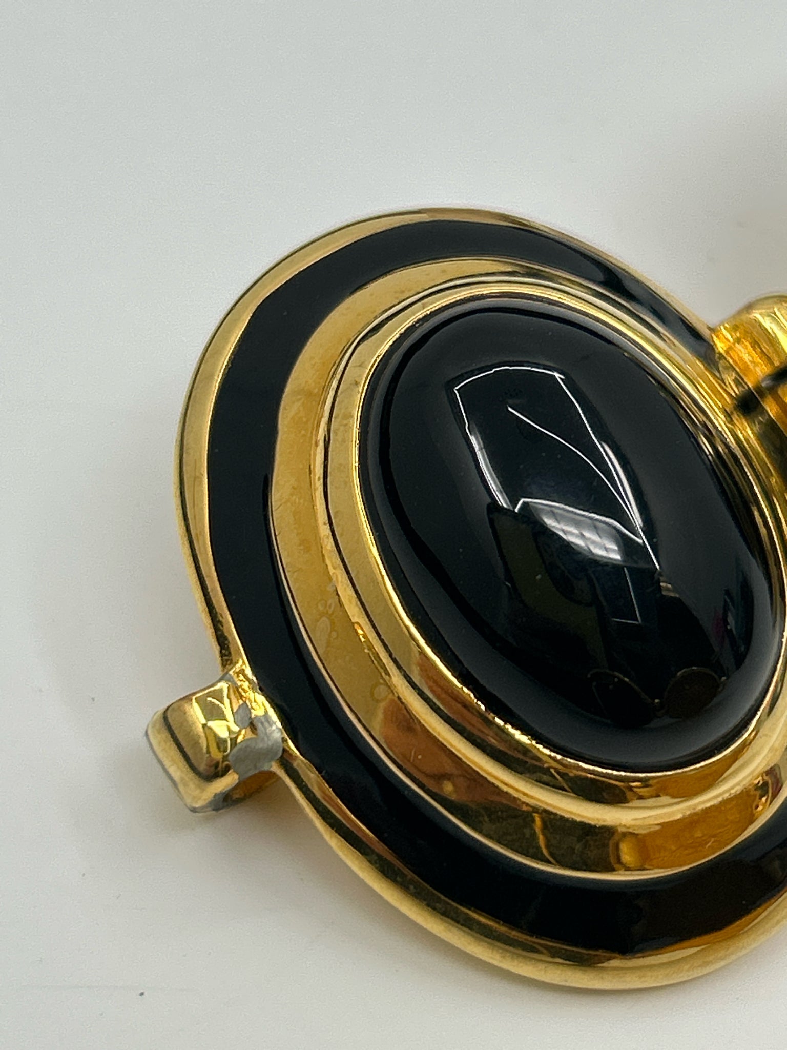 ALEXIS KIRK BLACK AND GOLD XS-M Belt