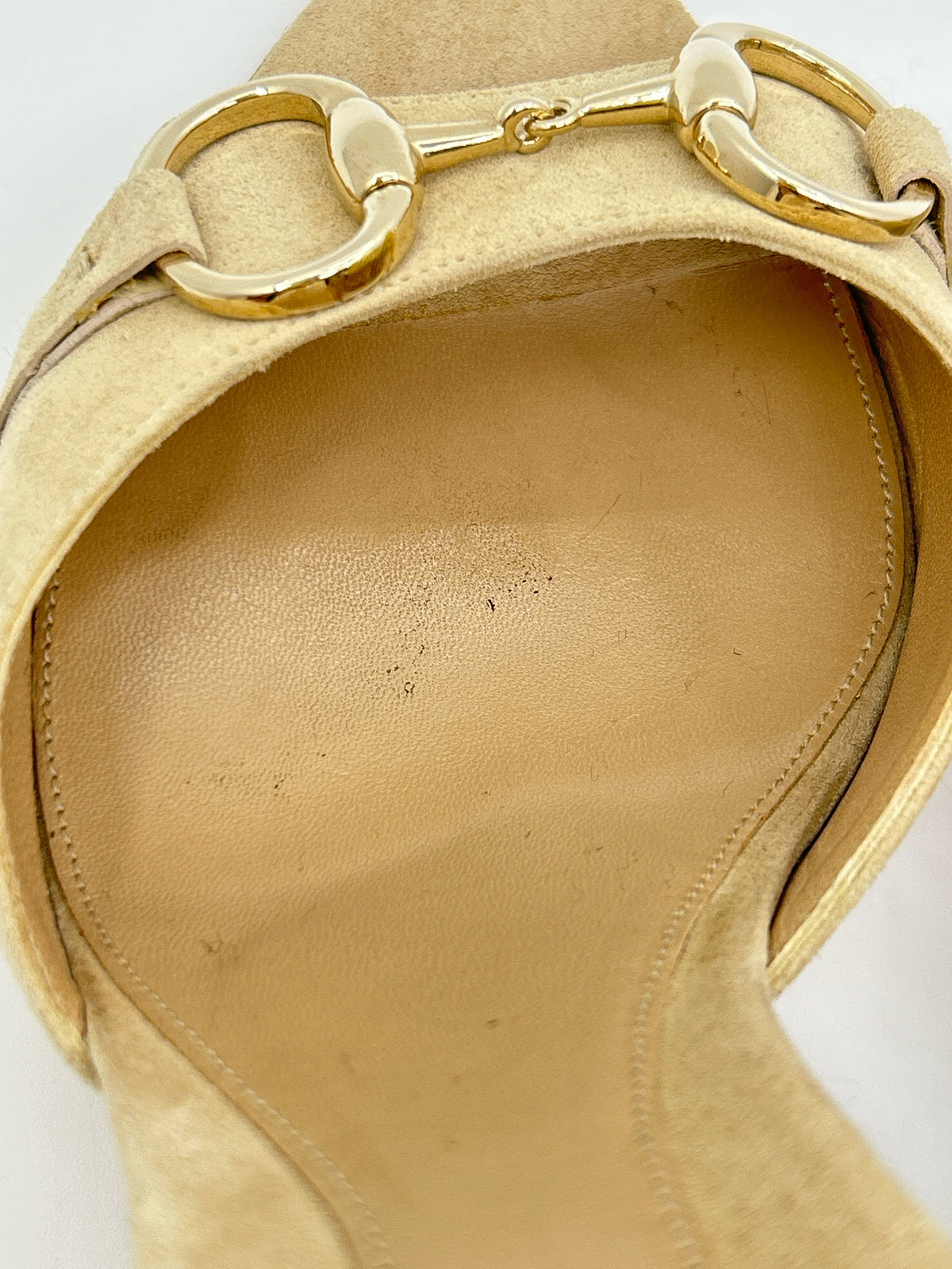 GUCCI Size 8.5B Beige Women Pumps