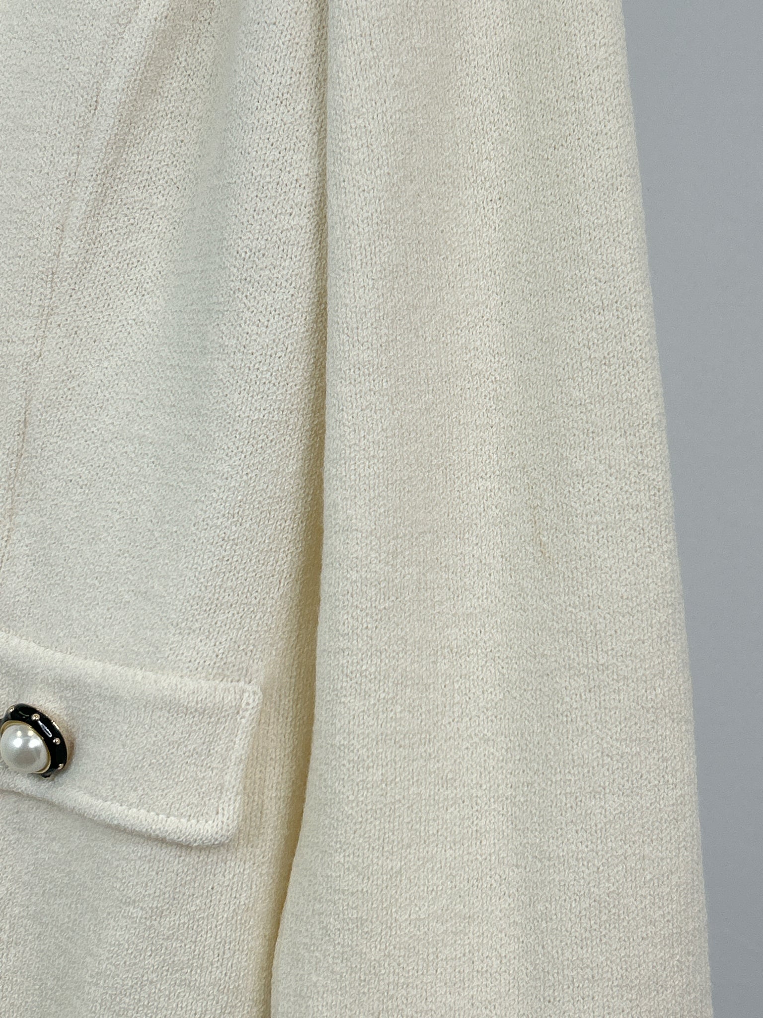 ST JOHN COLLECTION Size 12 Ivory Women Jacket