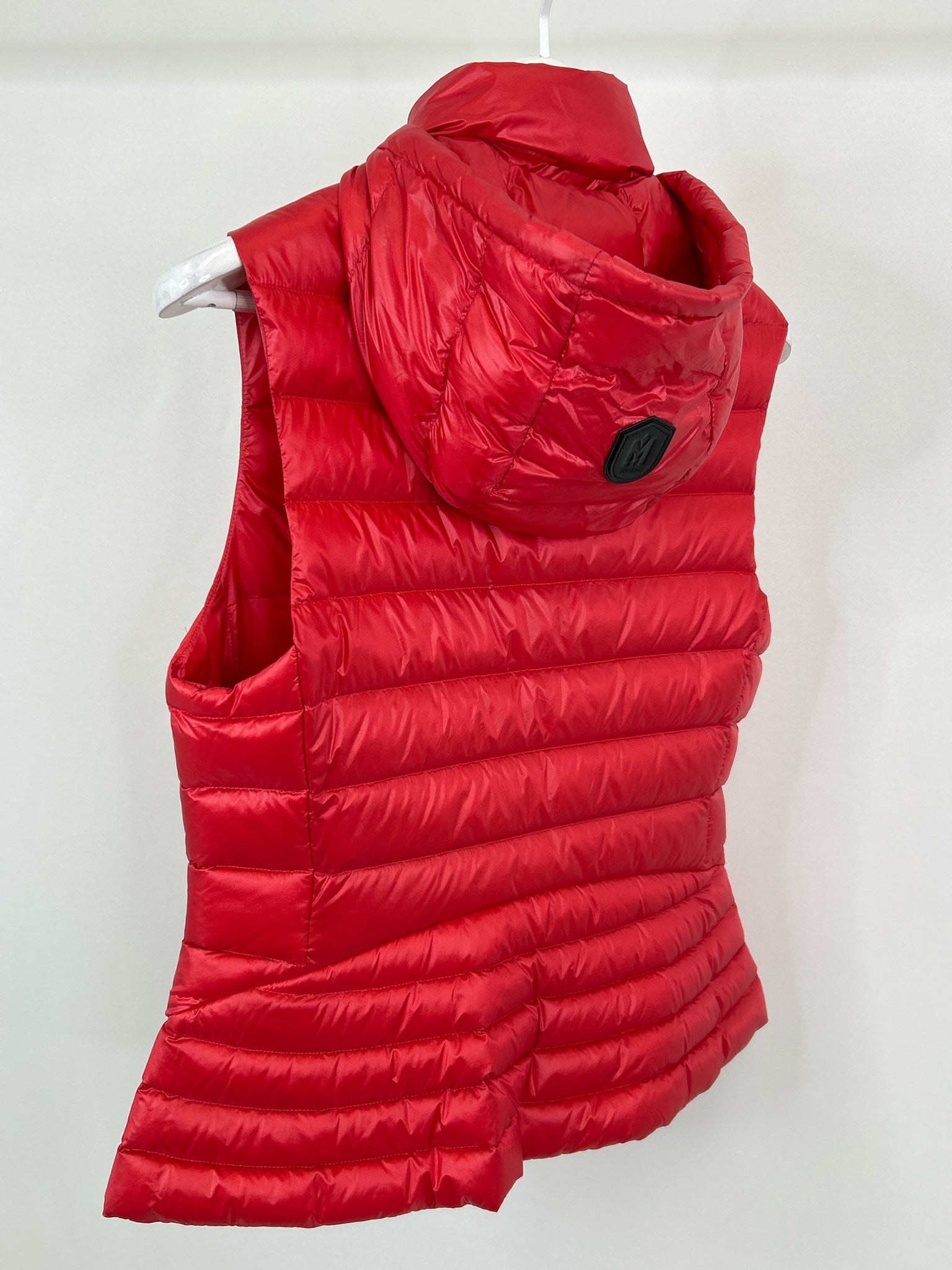 MACKAGE NWT Size M Red Women Vest
