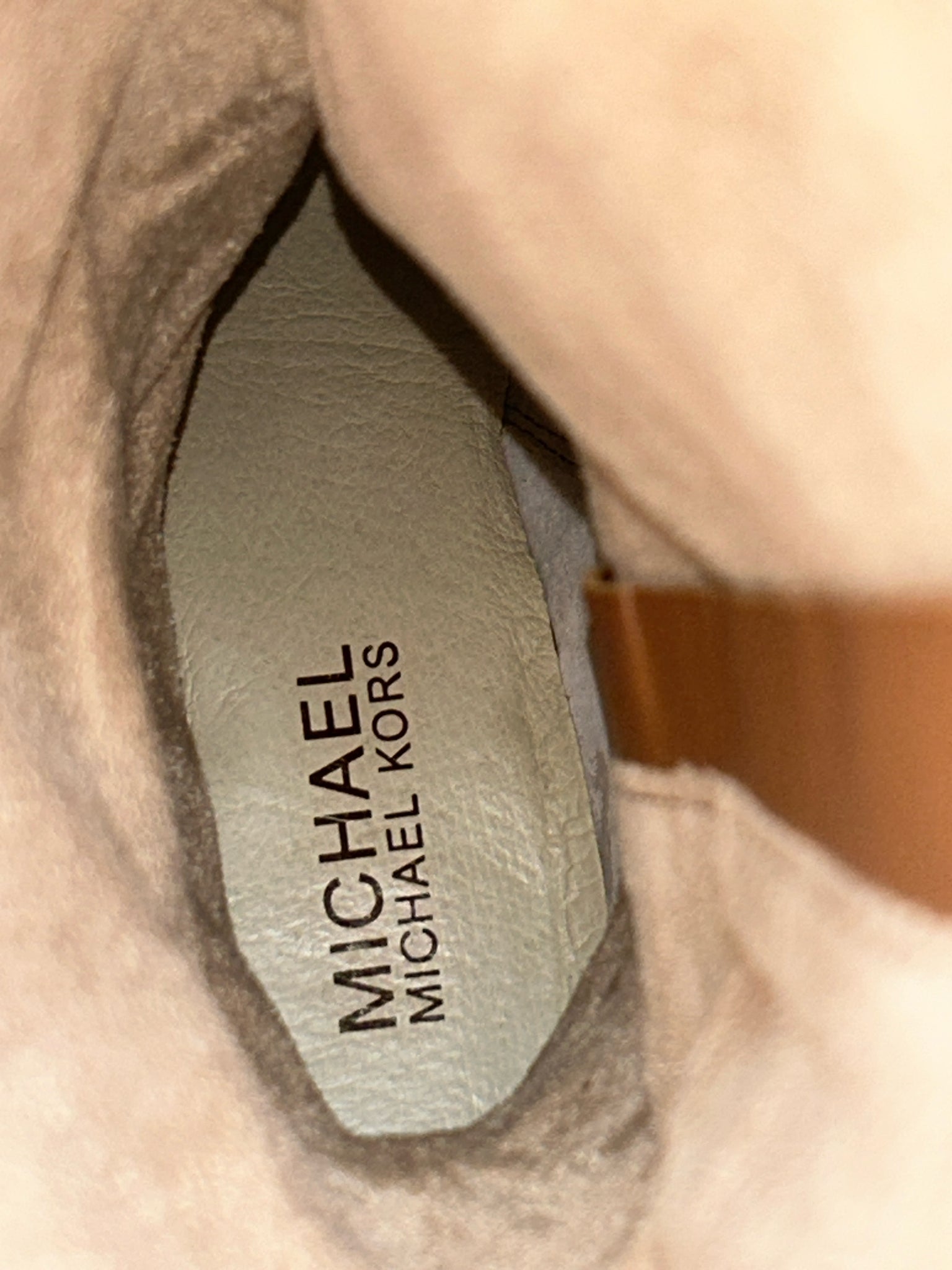 MICHAEL KORS Size 6.5M Tan Women Boots