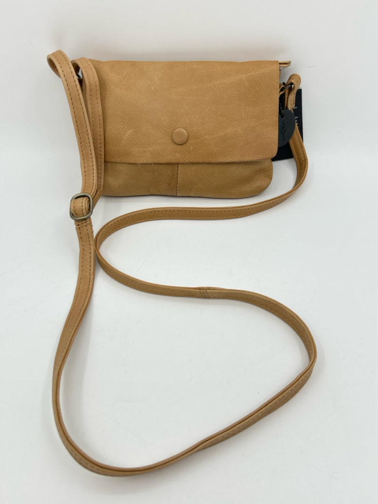 DAY & MOOD Tan Purse