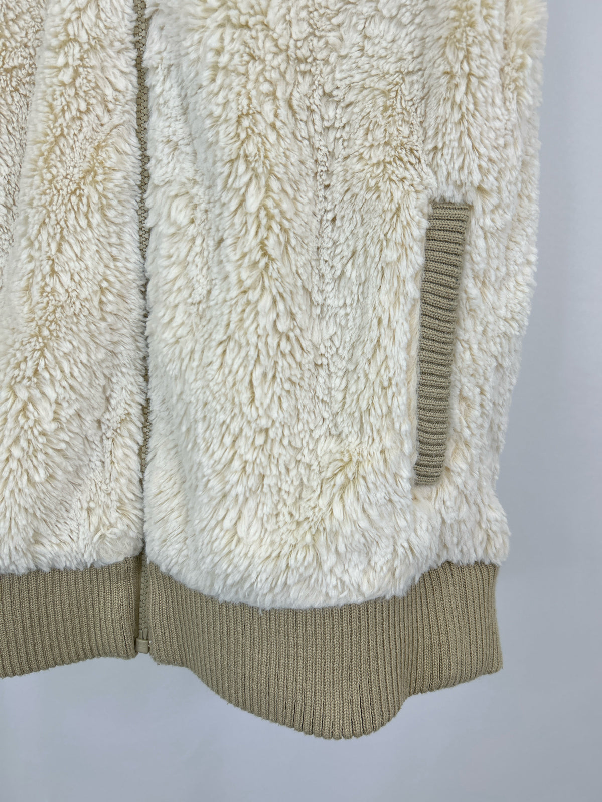 PATAGONIA Size M/L Cream Women Vest