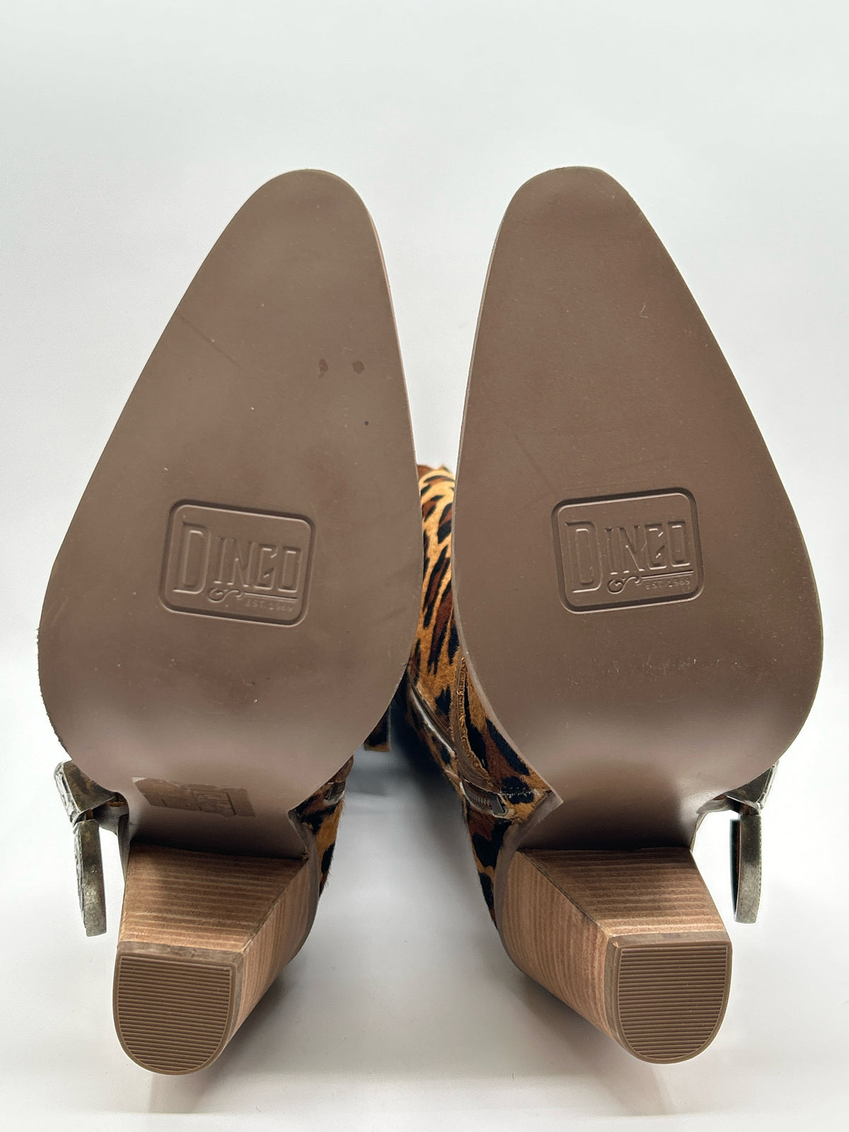 DINGO Size 7.5M LEOPARD Women Boots