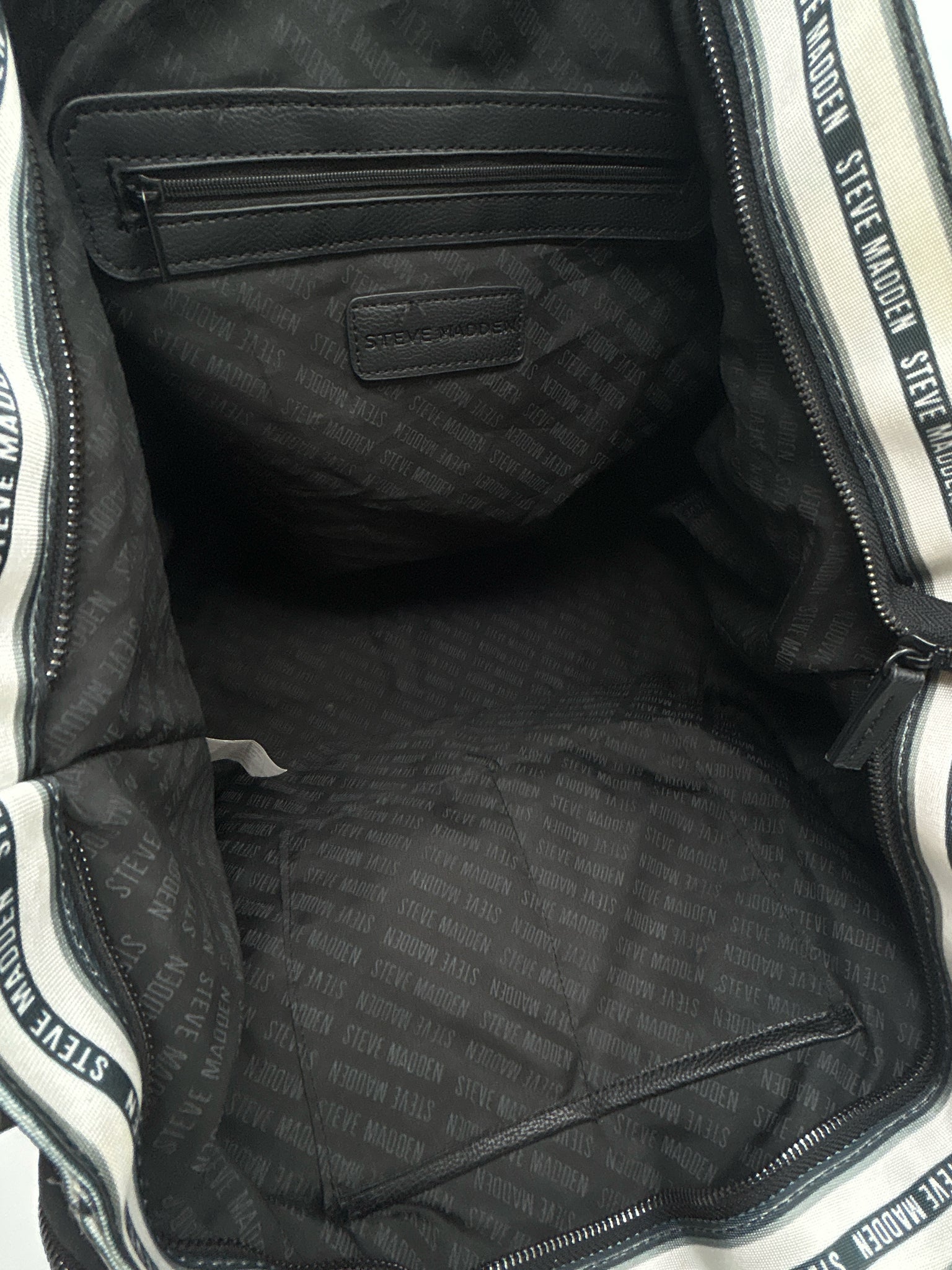 STEVE MADDEN Black Luggage