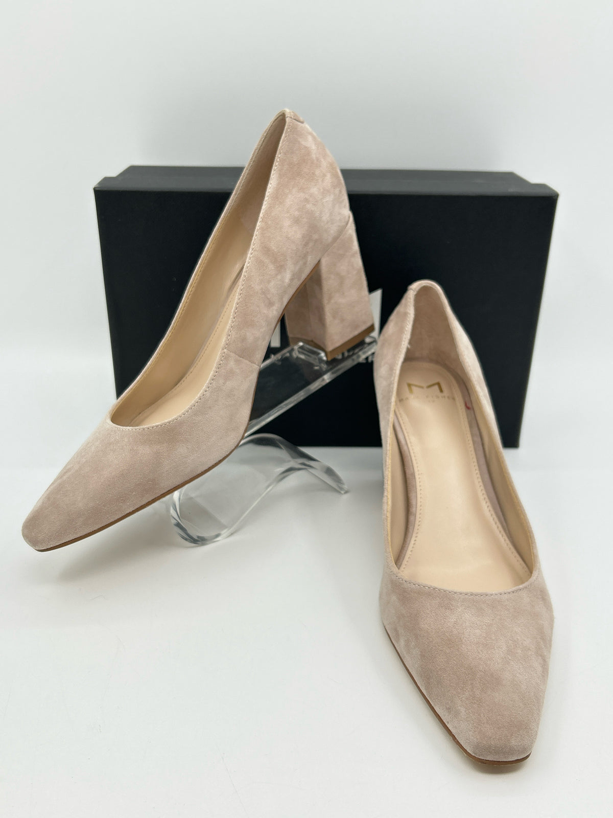 MARC FISHER Size 6.5M Natural Women Pumps