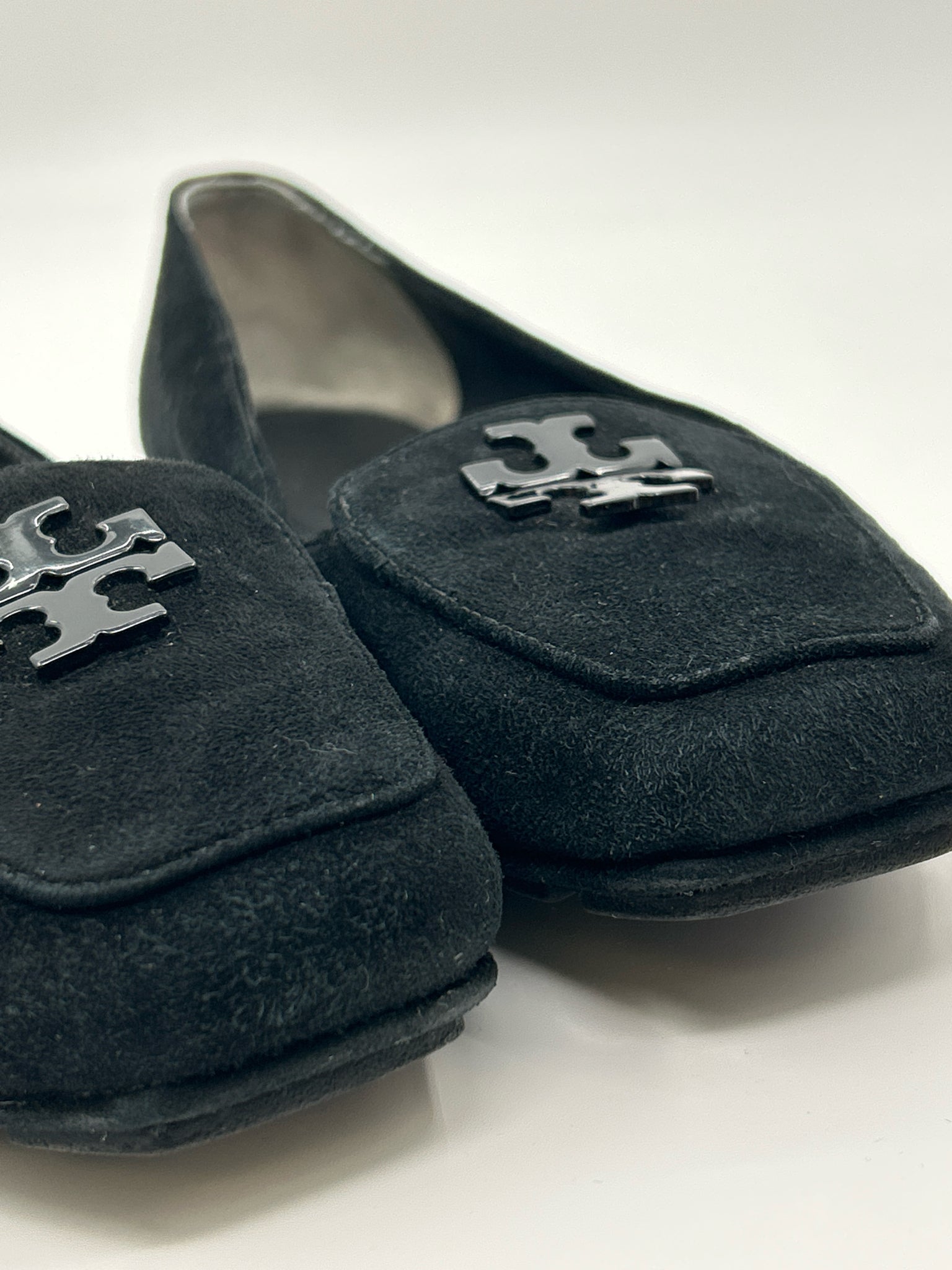 TORY BURCH Size 8M Black Women Loafer