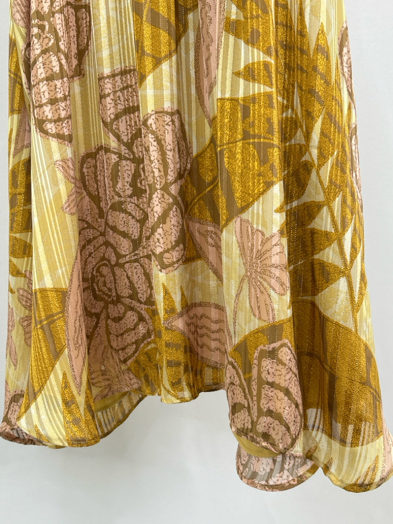 White House Black Market Size 4 Pale Yellow Dress NWT