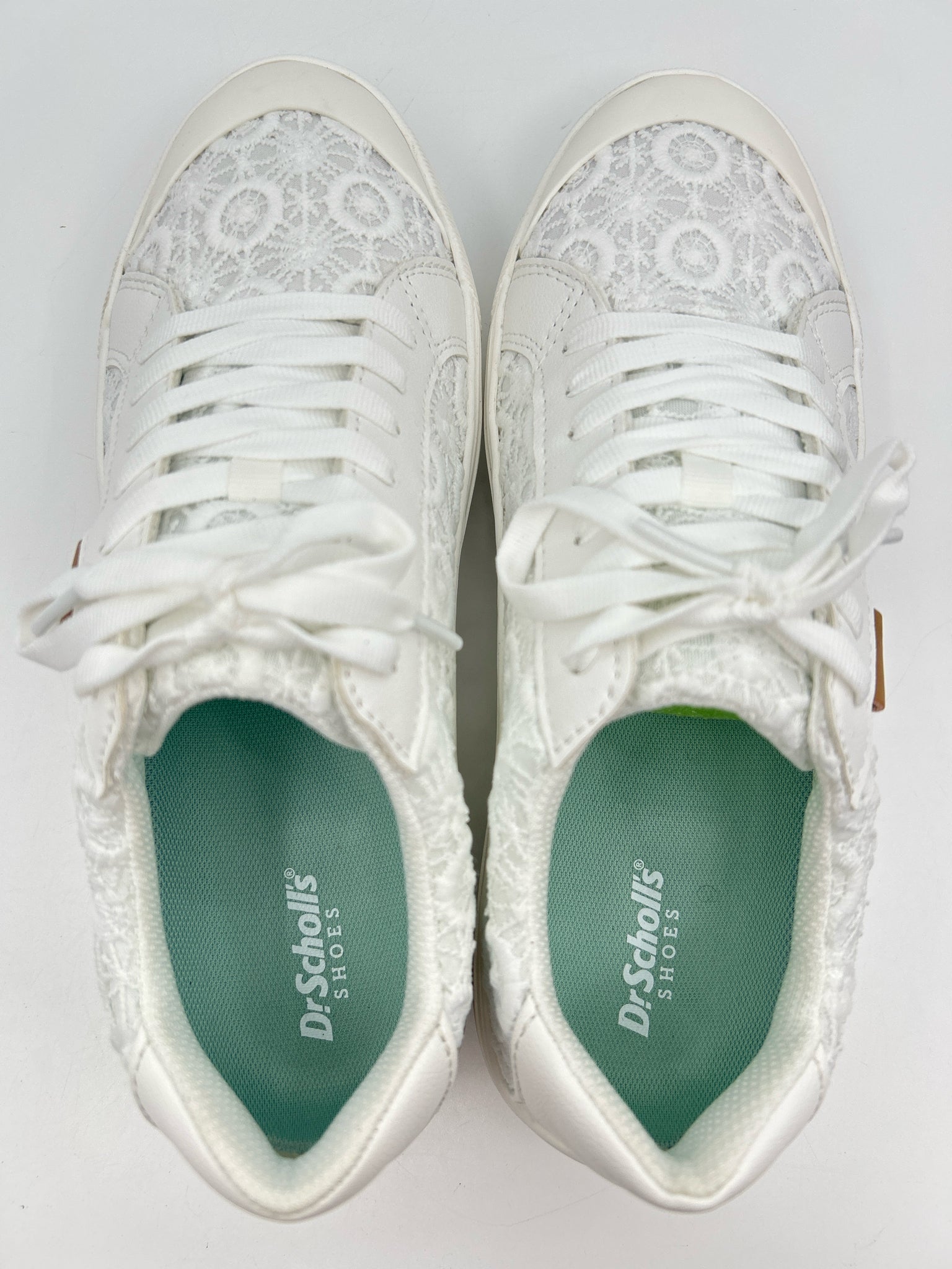 DR. SCHOLL'S Size 8.5 White Women Sneakers