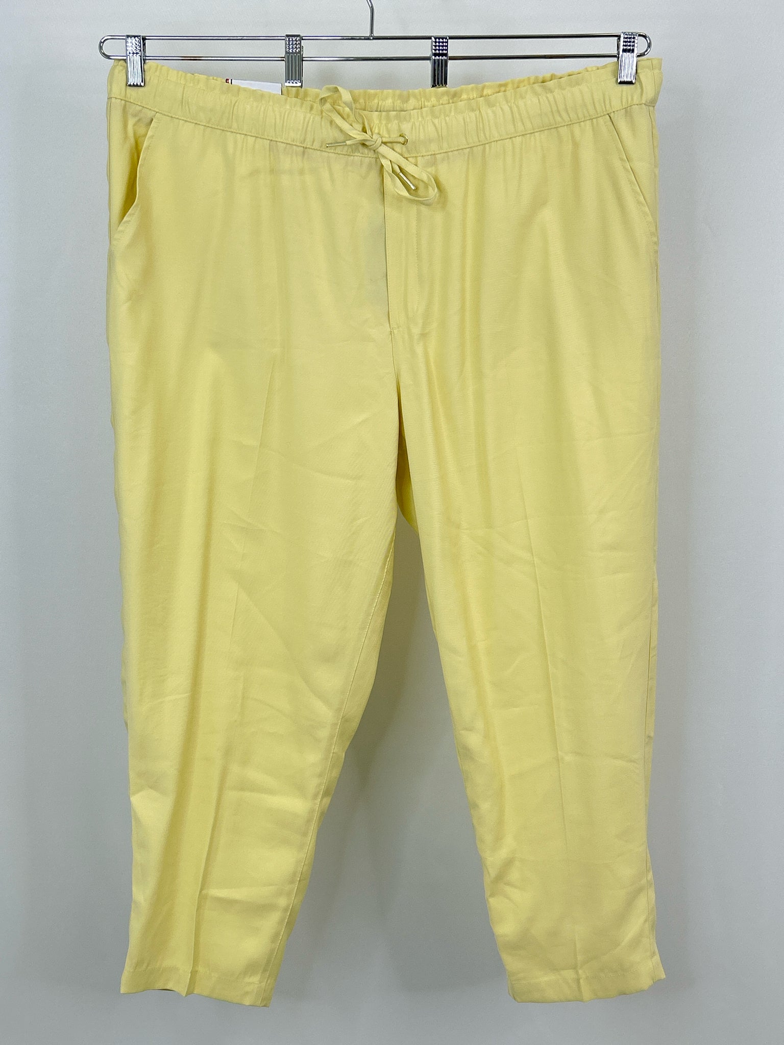 TOMMY HILFIGER Size XXL Yellow Women Pants NWT