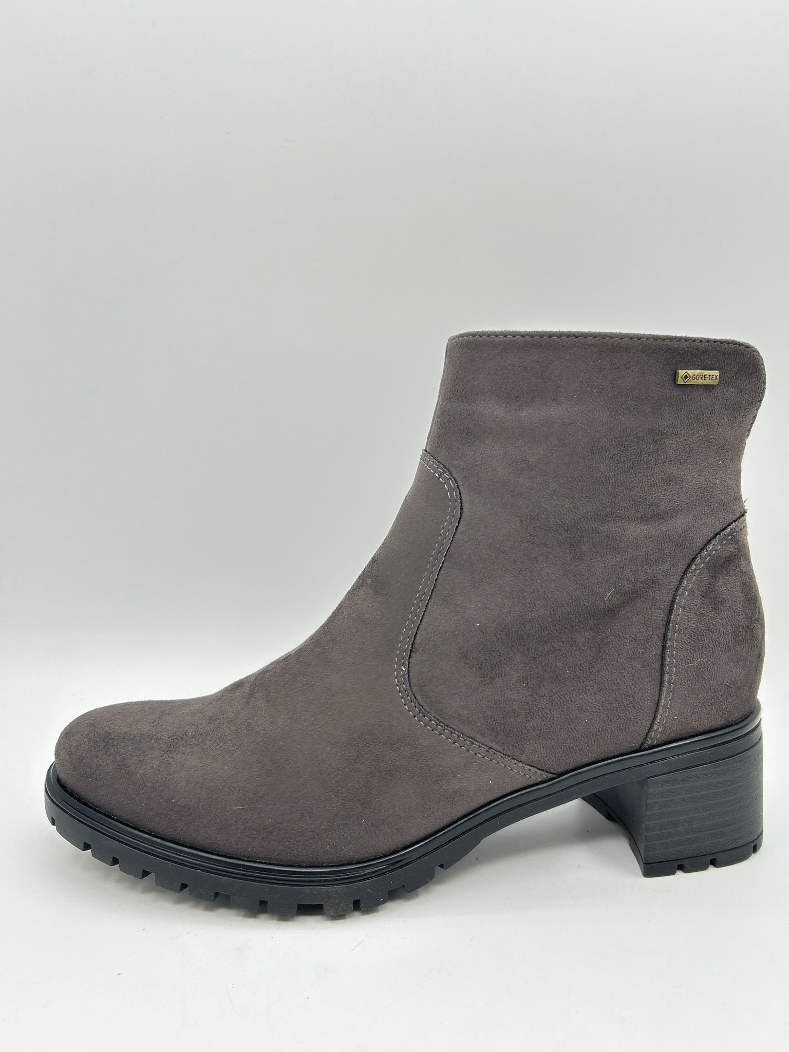 ARA Size 8 Brown Women Booties