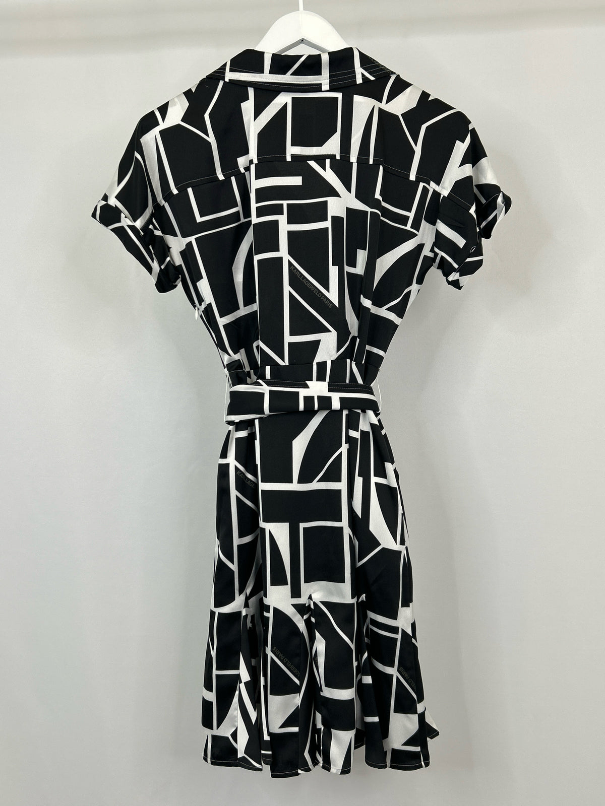 KARL LAGERFELD Size 6 Black & White Women Dress
