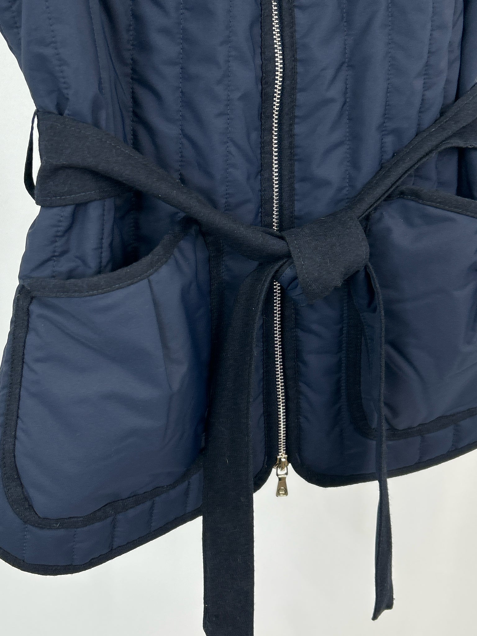 PETER MILLAR Size M Navy Women Vest