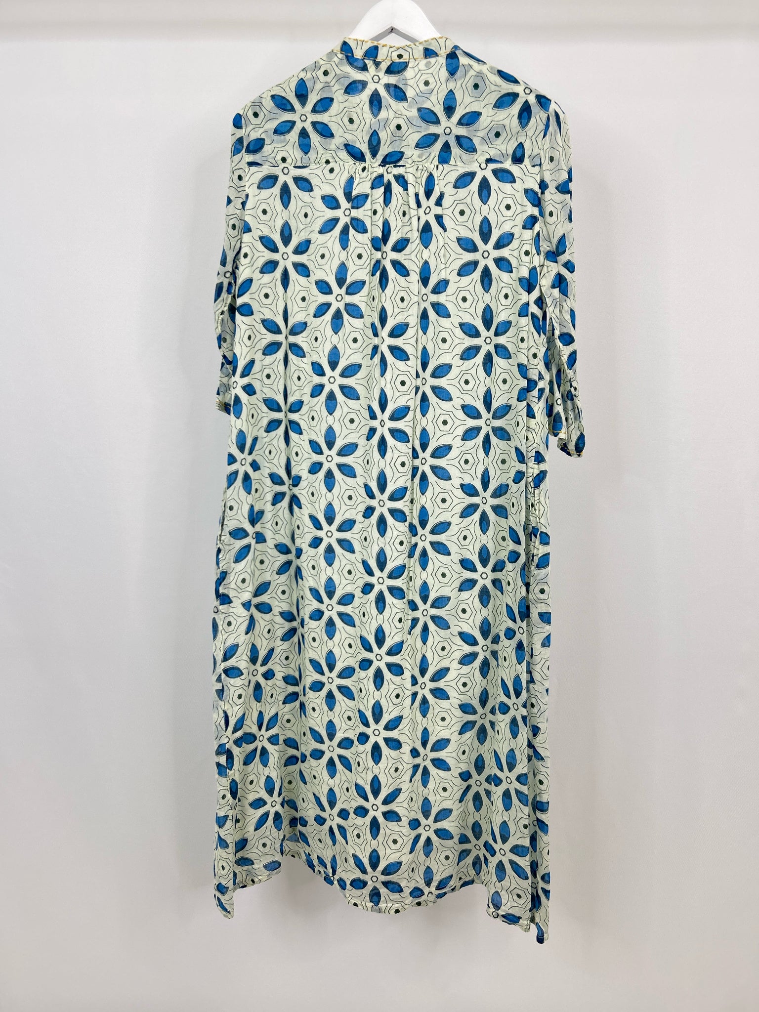 DOLMA Size XL WHITE & BLUE Women Dress