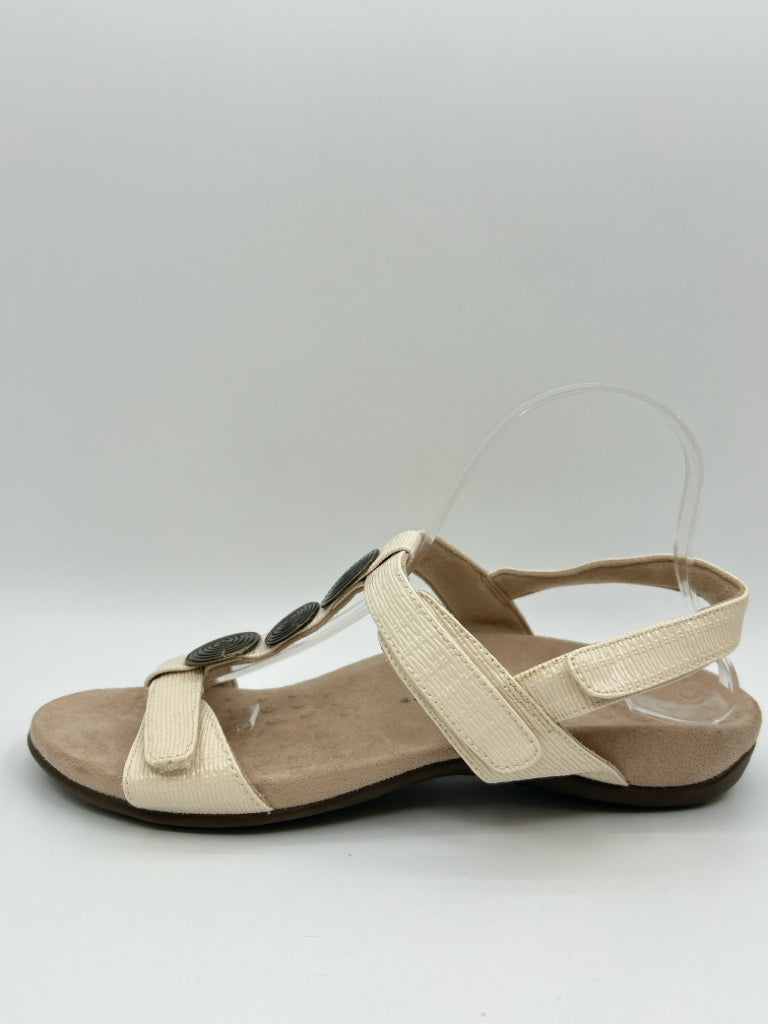 VIONIC Size 10 Cream Women's Sandal