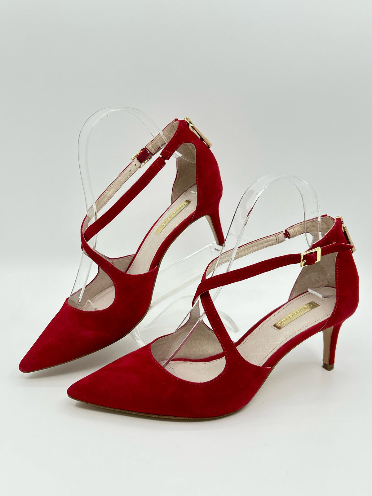 LOUISE ET CIE Size 7.5M Red Women Pumps