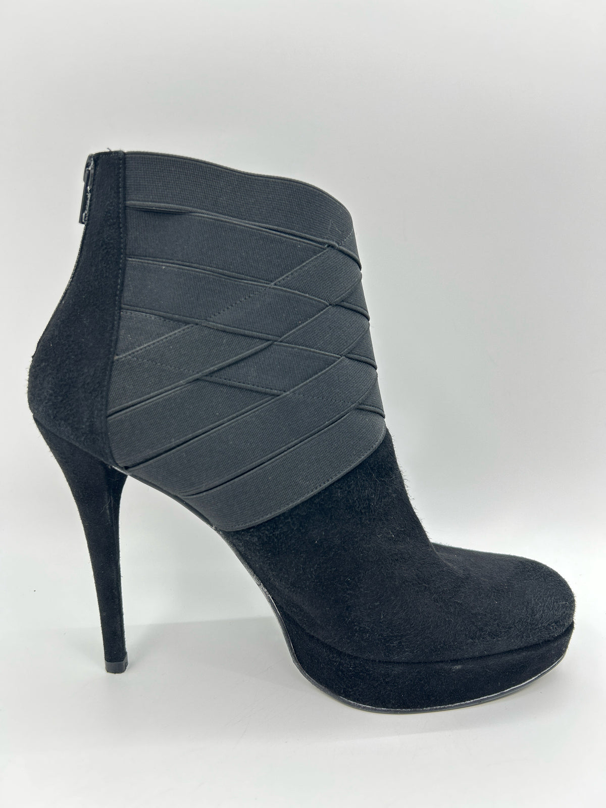 STUART WEITZMAN Size 9M Black Women Booties