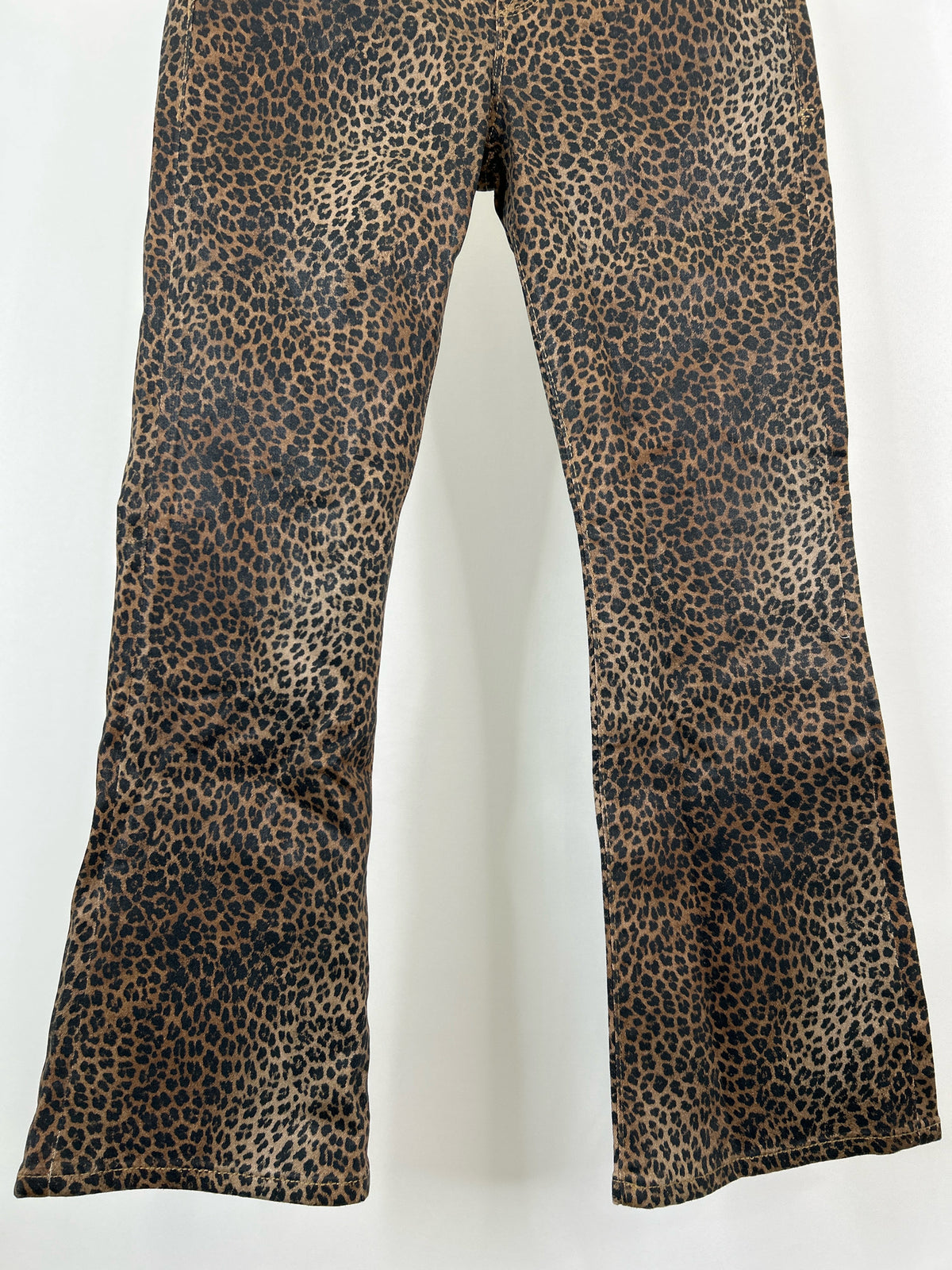 FRAME NWT Size 2/26 Animal Print Women jeans