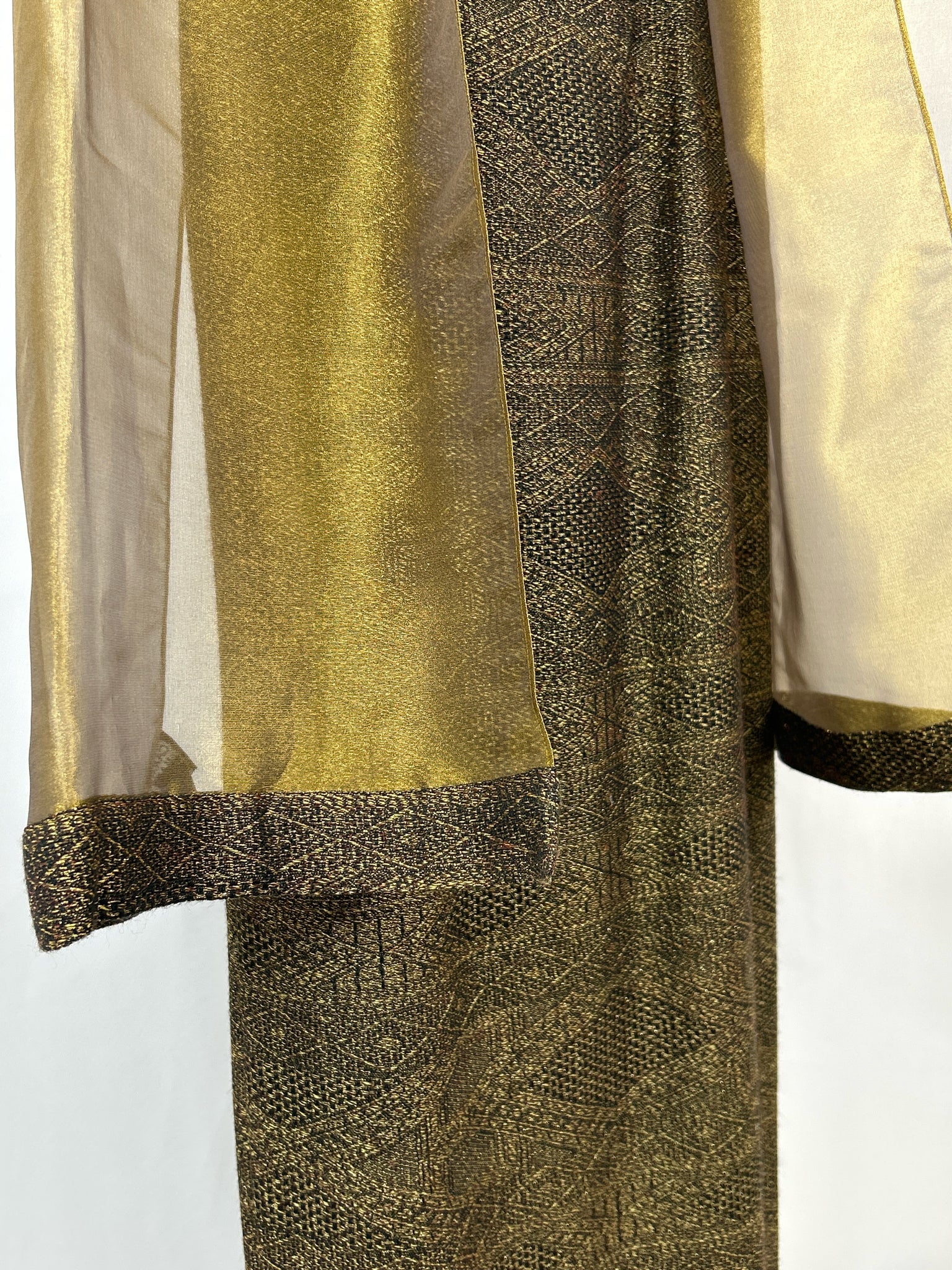 CARMEN MARC VALVO Size 10 Gold Women 2-Piece w/dress