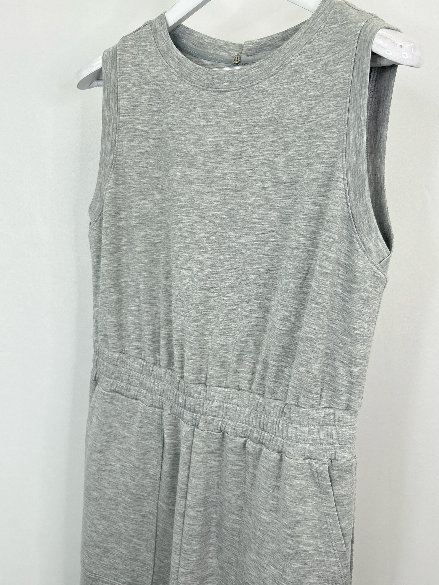 LOU & GREY NWT Size M Gray Women Jumpsuit