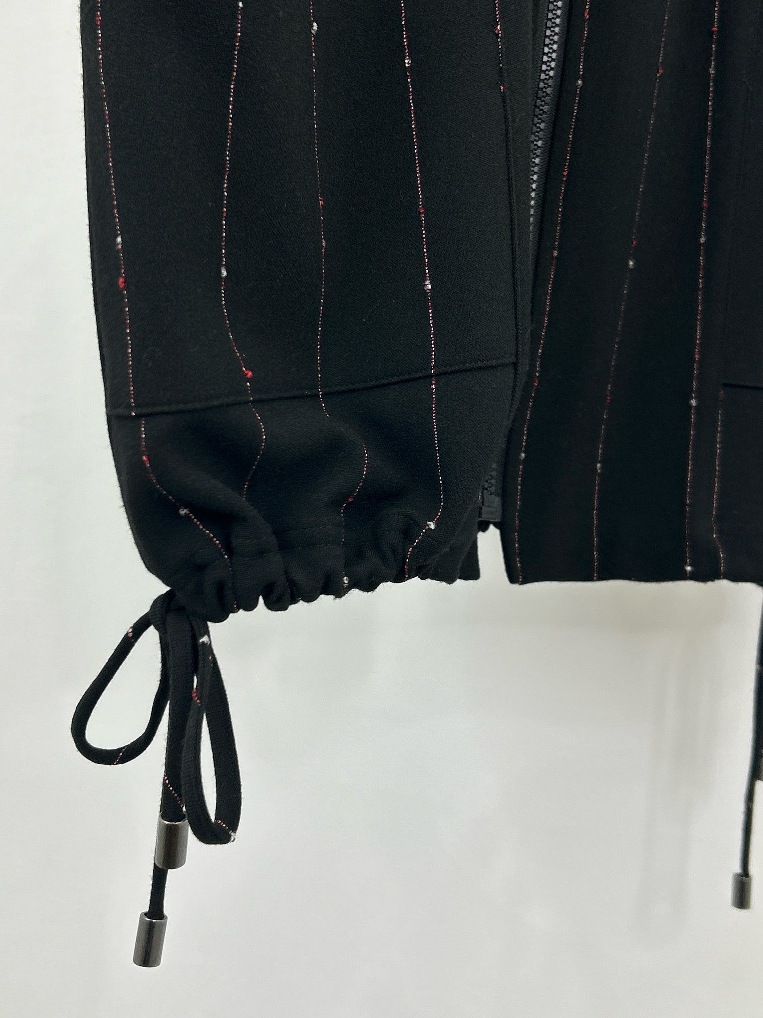 OLIVIA BY HABITAT CLOTHES Size S black striped Women Vest