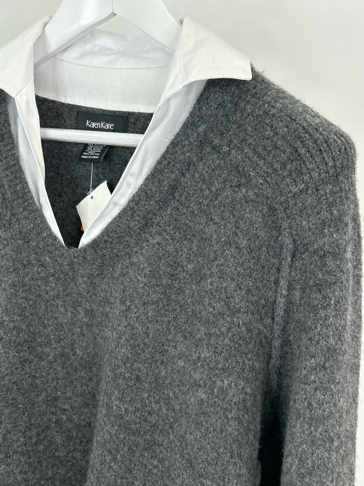 KAREN KANE NWT Size XL GRAY AND WHITE Women Sweater