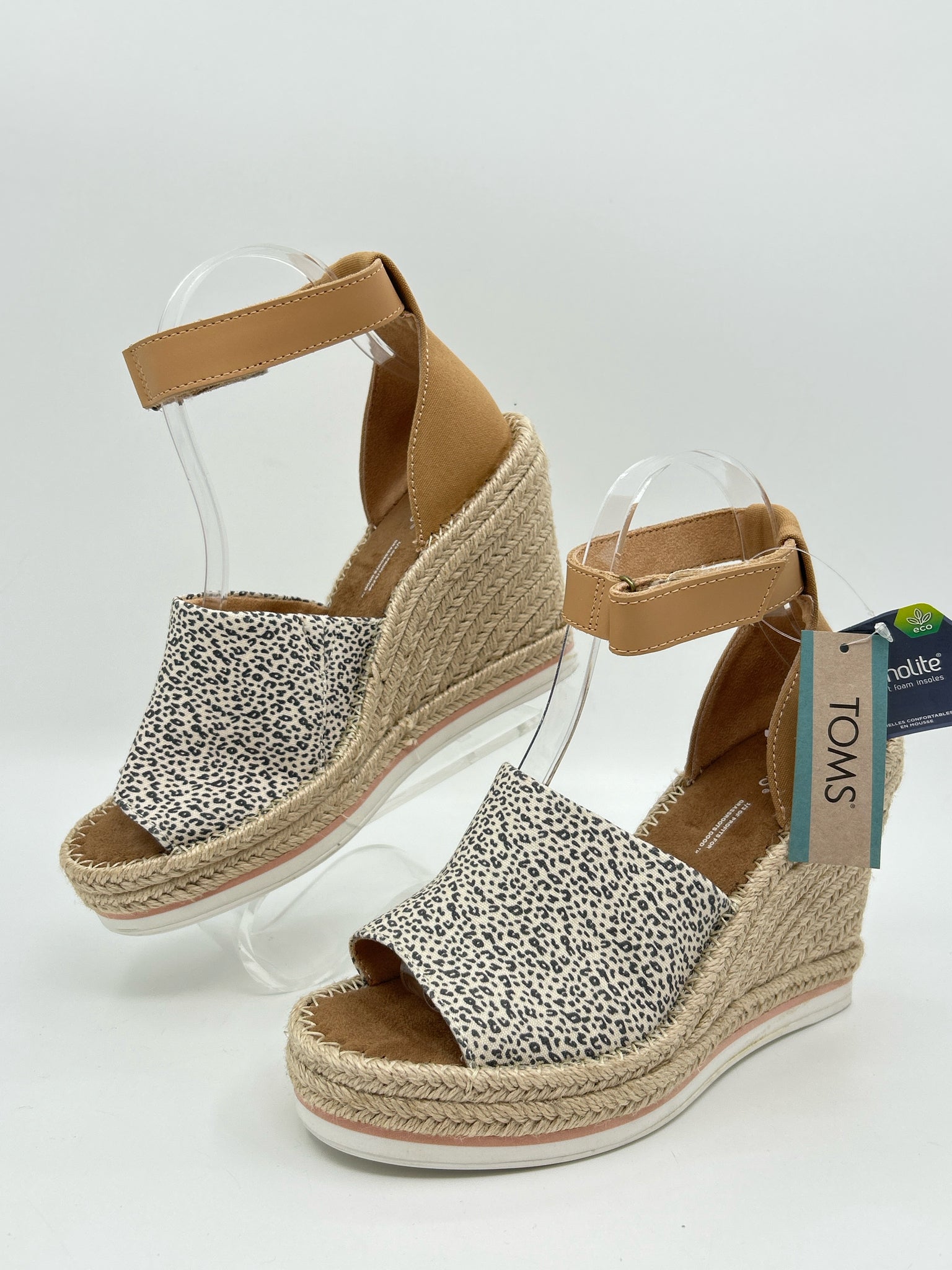 TOMS Size 8W Natural Women Sandal