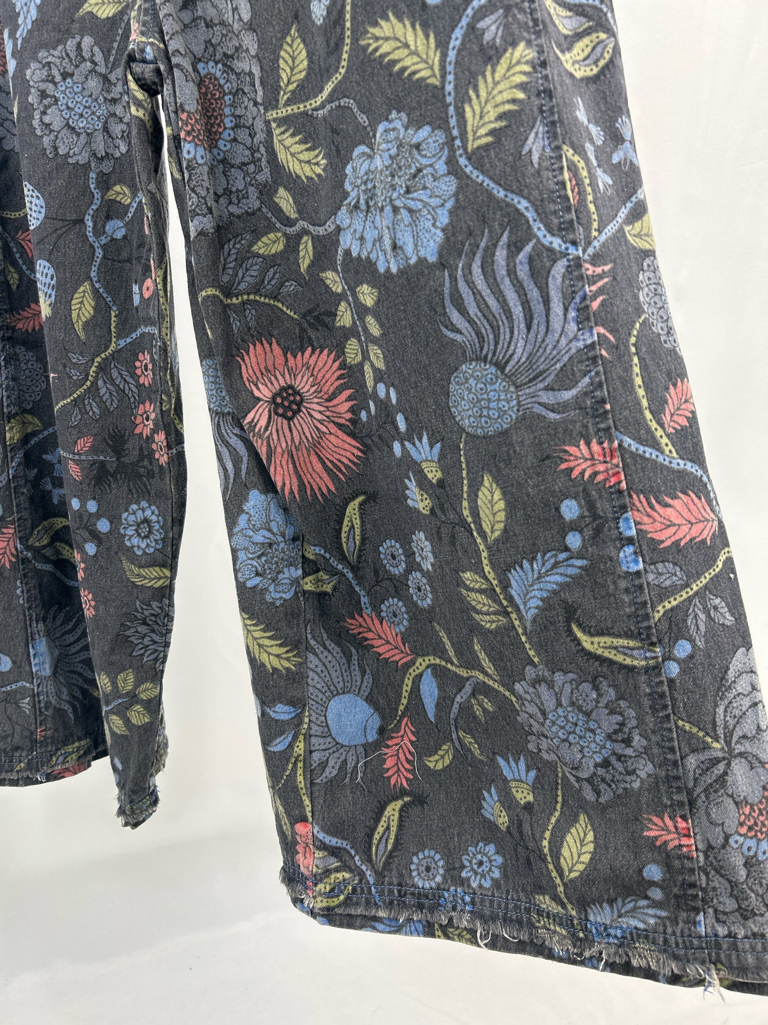 EASEL Size M BLACK WASHED Women Overall