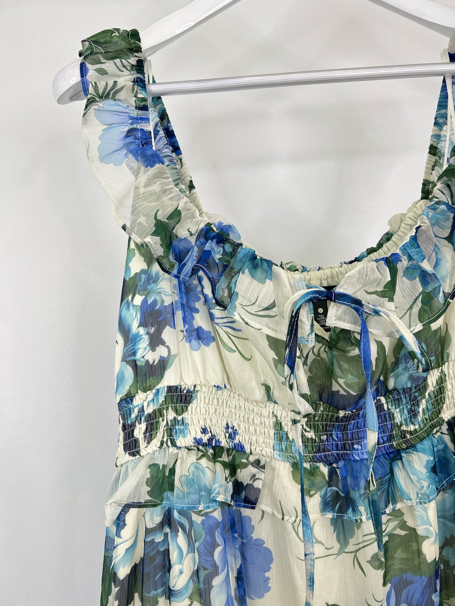 AQUA Size XL Blue floral Women Dress